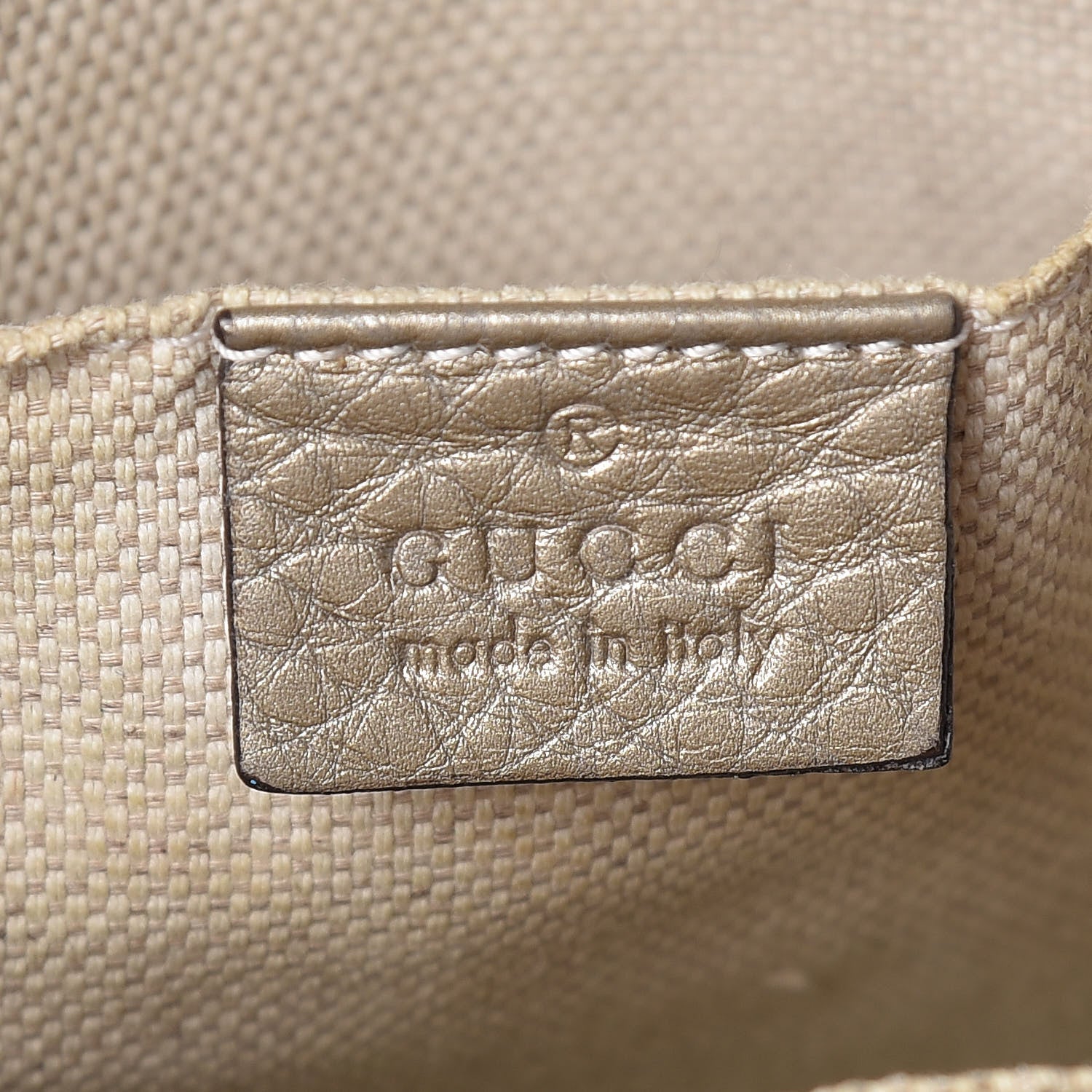 Gucci Metallic Pebbled Calfskin Small Soho Disco Bag Golden Beige 6 of 13