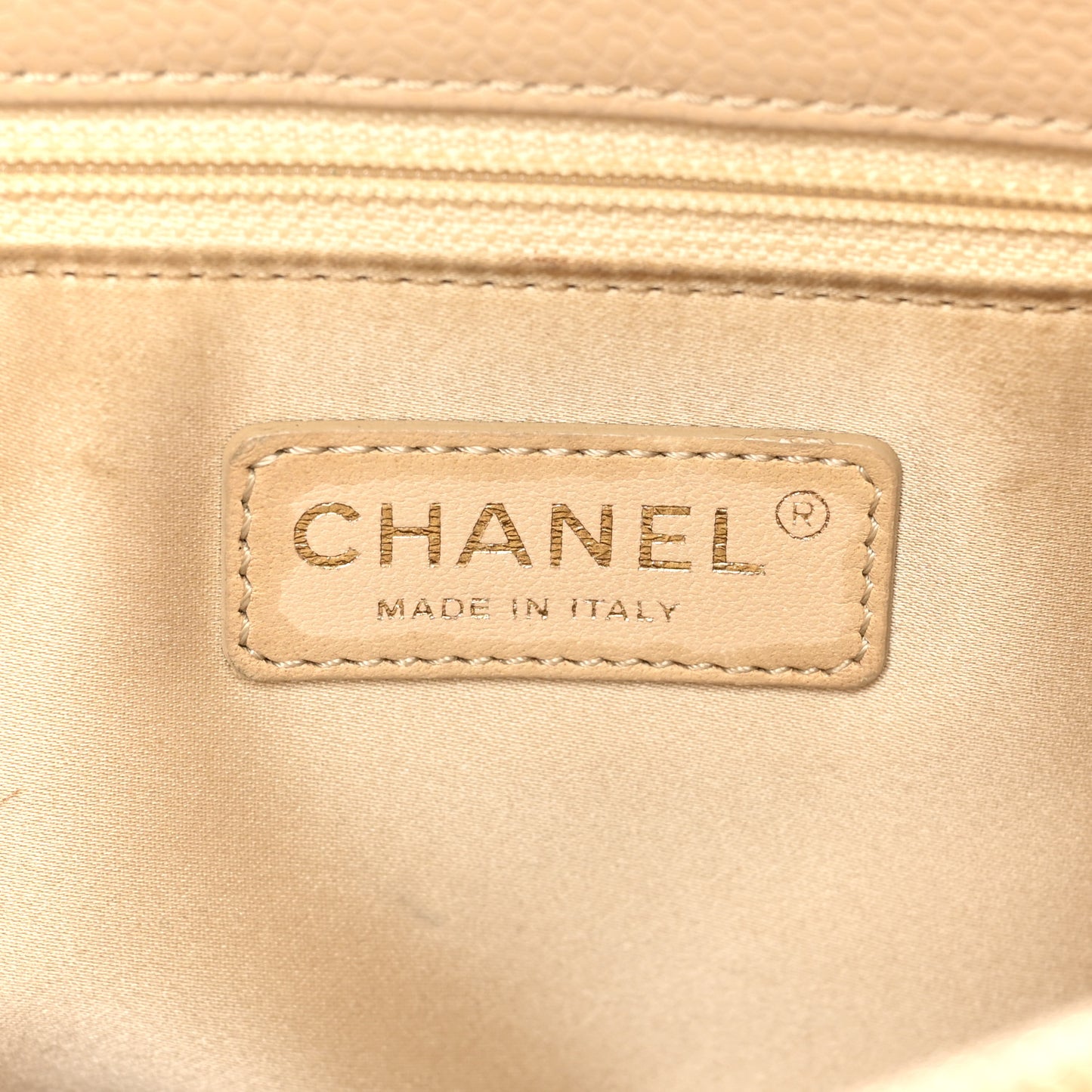 Caviar Quilted Grand Shopping Tote GST Beige Clair