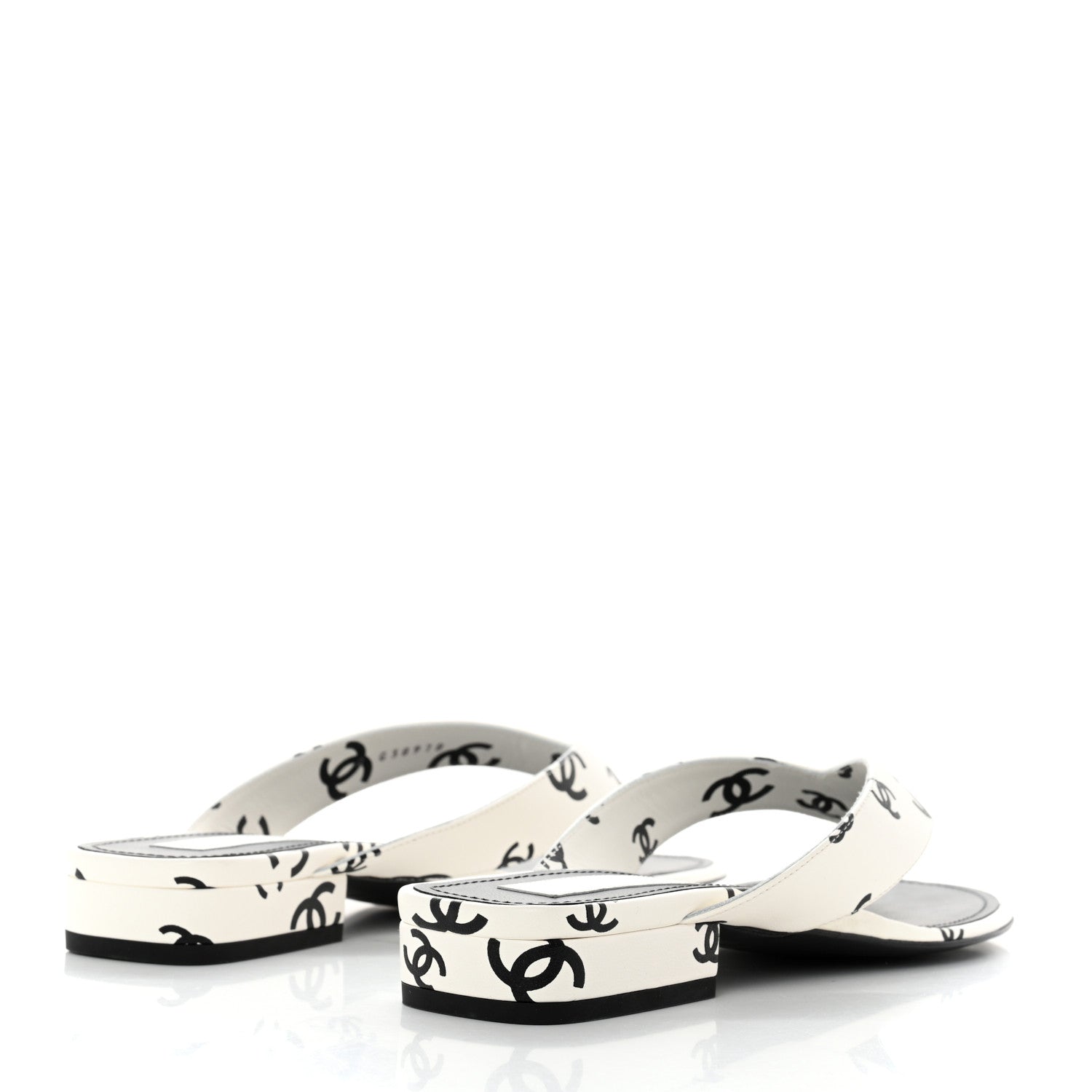 Chanel Lambskin Printed CC Thong Sandals 39 White Black 4 of 9