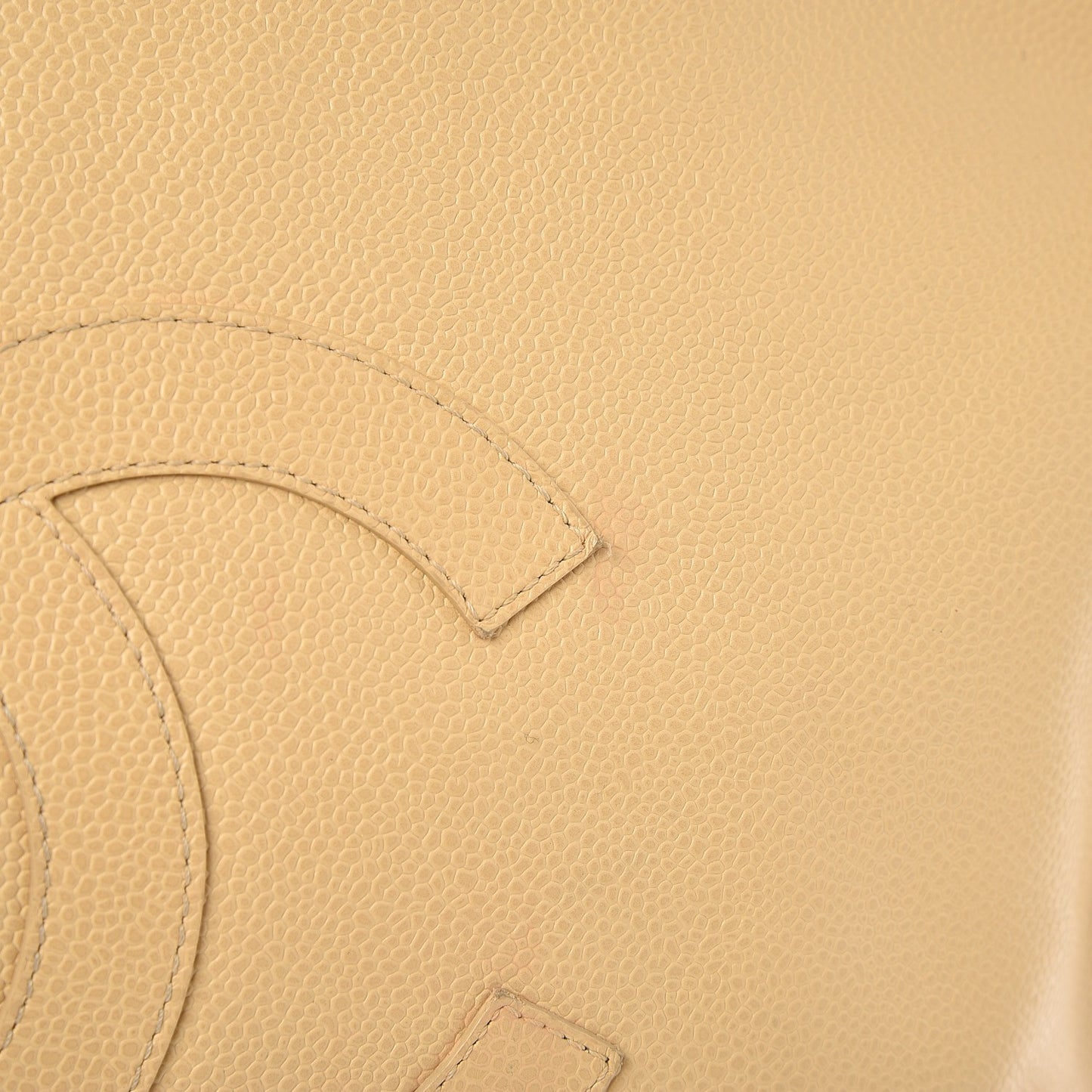 Caviar CC Tote Beige Clair