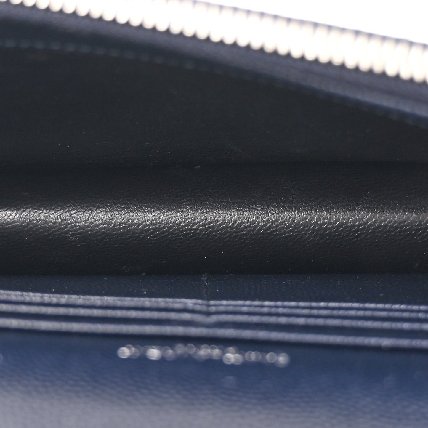 Grain De Poudre Matelasse Chevron Monogram Envelope Chain Wallet Navy