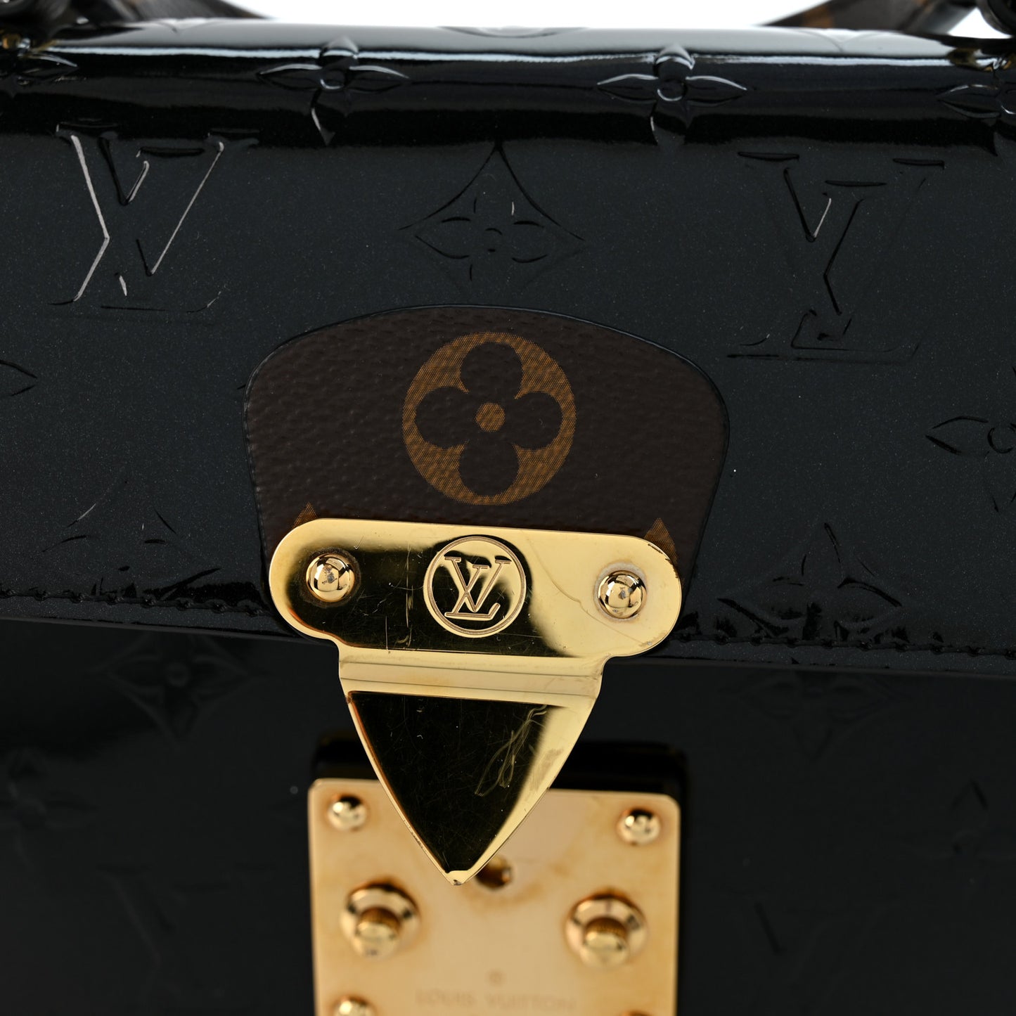 Vernis Epi Monogram Spring Street Black