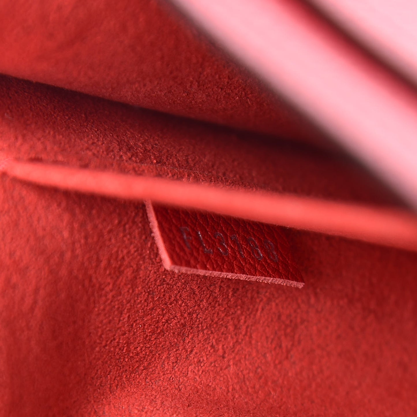 Soft Calfskin Mylockme Chain Bag BB Rubis