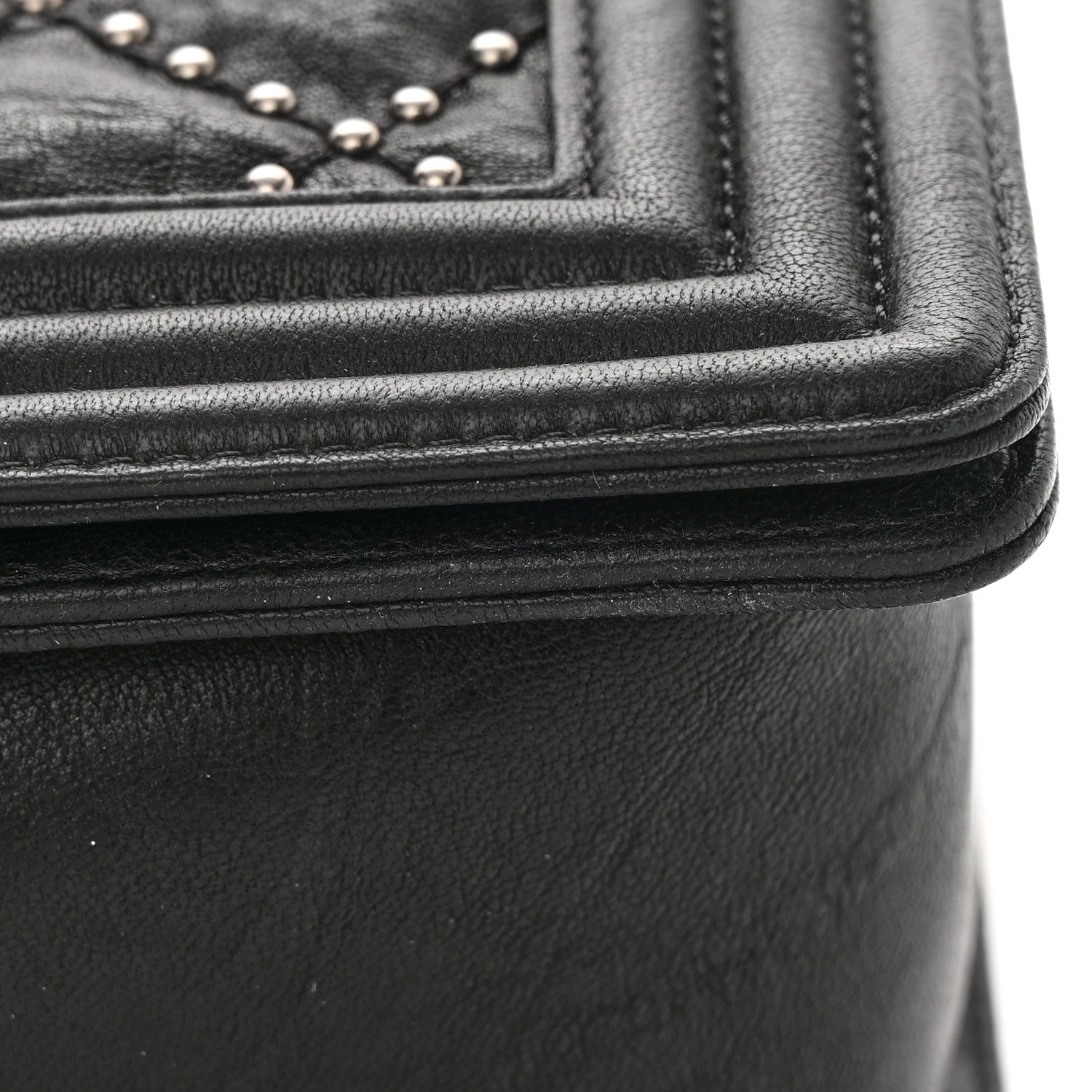 Chanel Crumpled Lambskin New Medium Studded Boy Flap Black 11 of 12