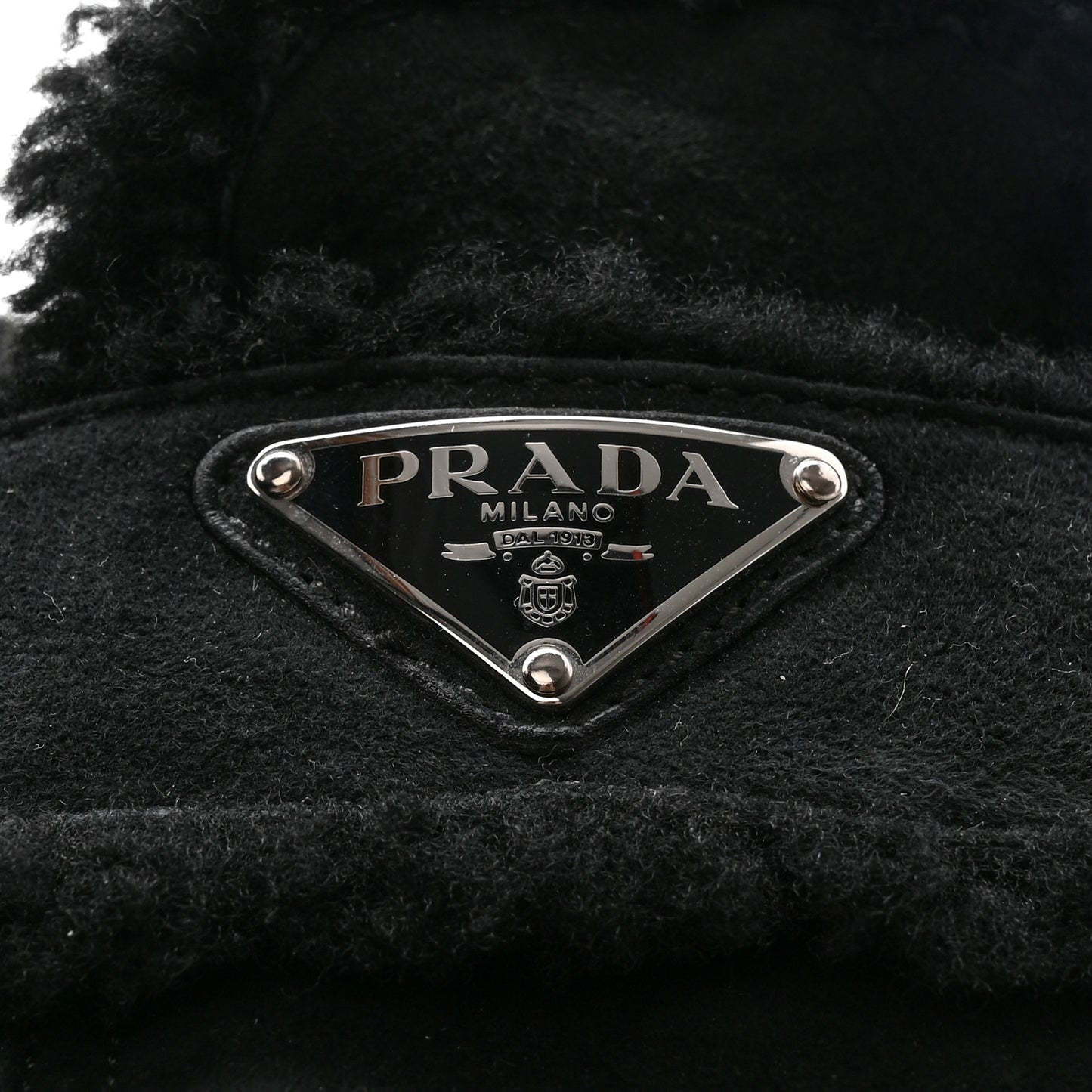 Shearling Metal Triangle Logo 20mm Slippers 37 Black