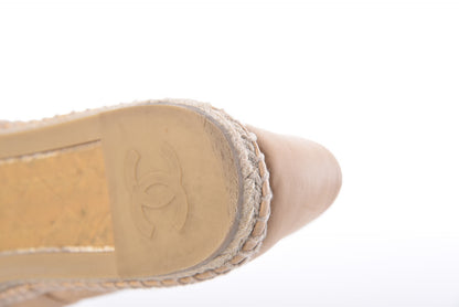 Chanel Lambskin CC Espadrilles 39 Beige Black 11 of 12