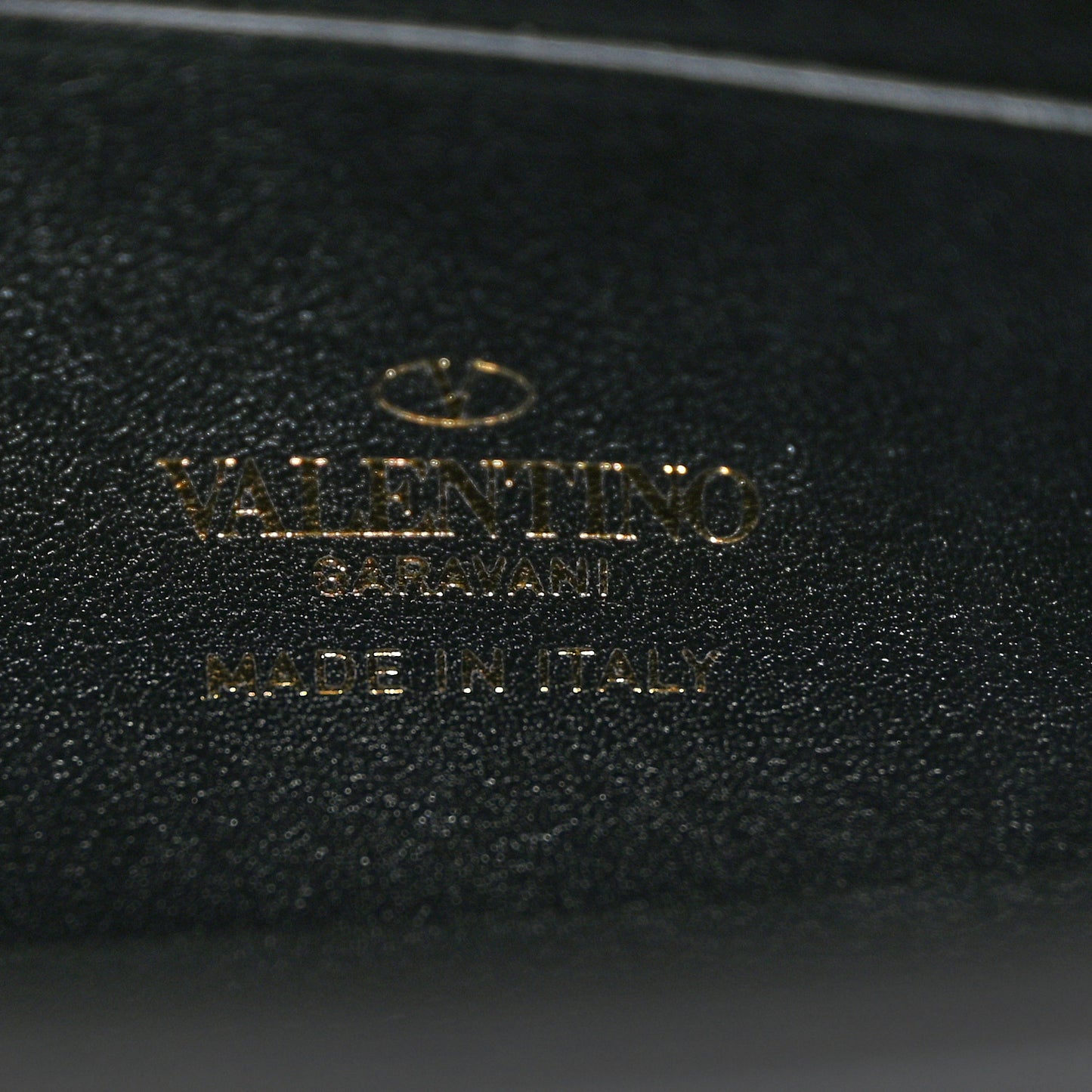 Calfskin Rockstud Wallet On Chain Black