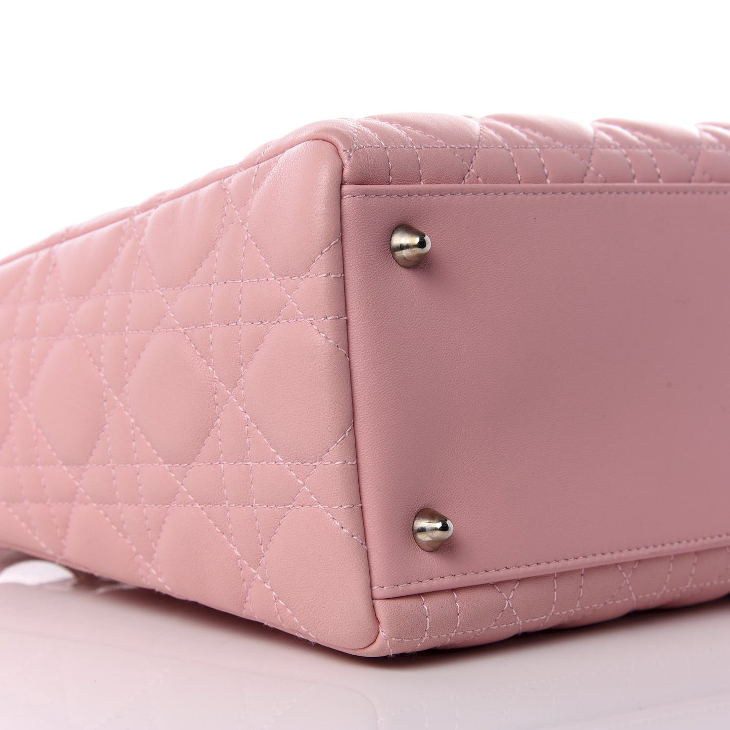 Lambskin Cannage Medium Lady Dior Light Pink