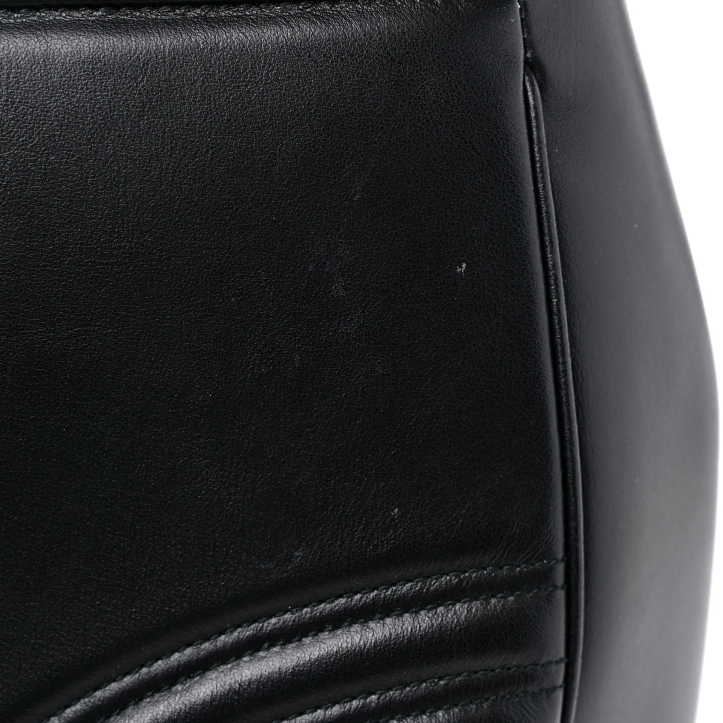 Calfskin Matelasse Large GG Marmont Shoulder Bag Black