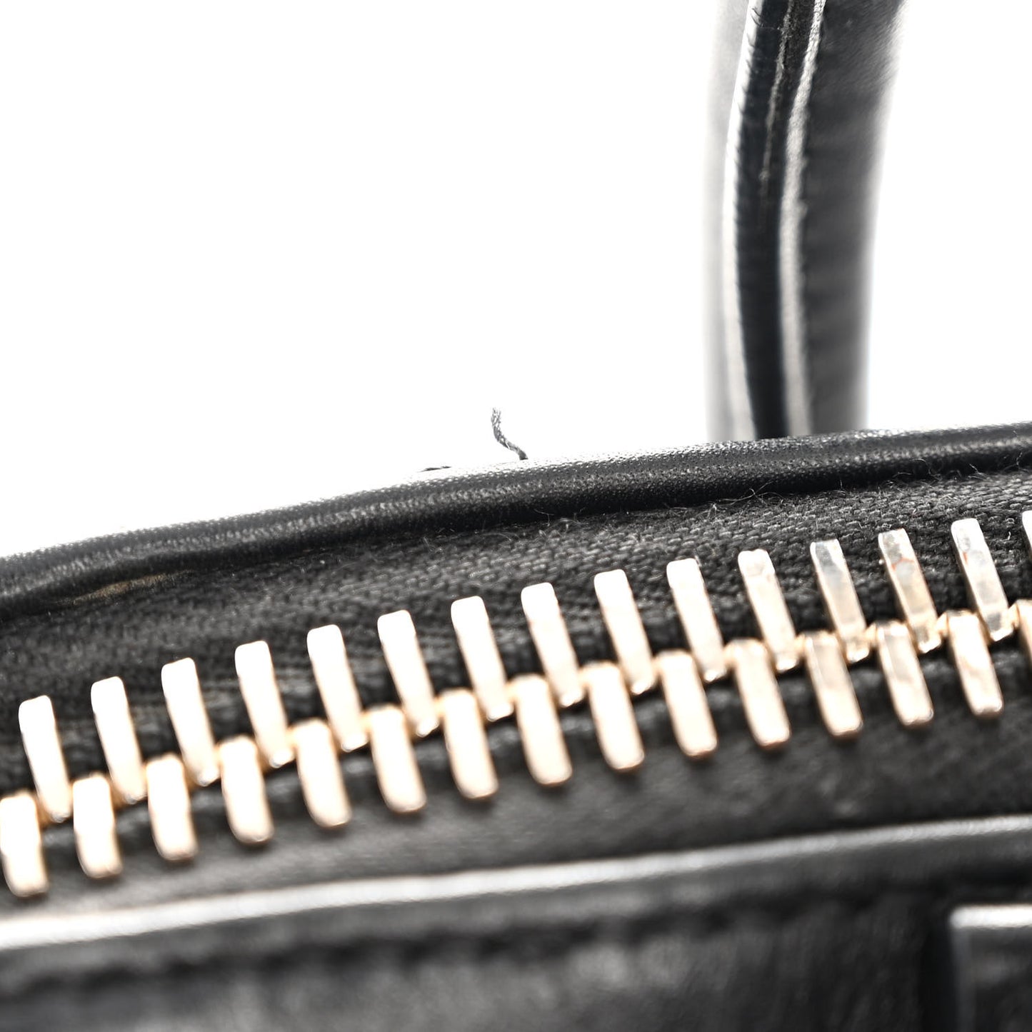 Shiny Lord Calfskin Medium Antigona Black
