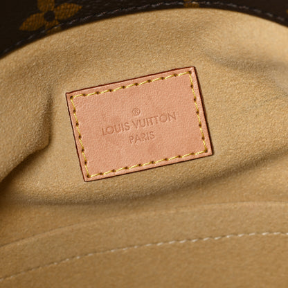Louis Vuitton Monogram Artsy MM 6 of 10