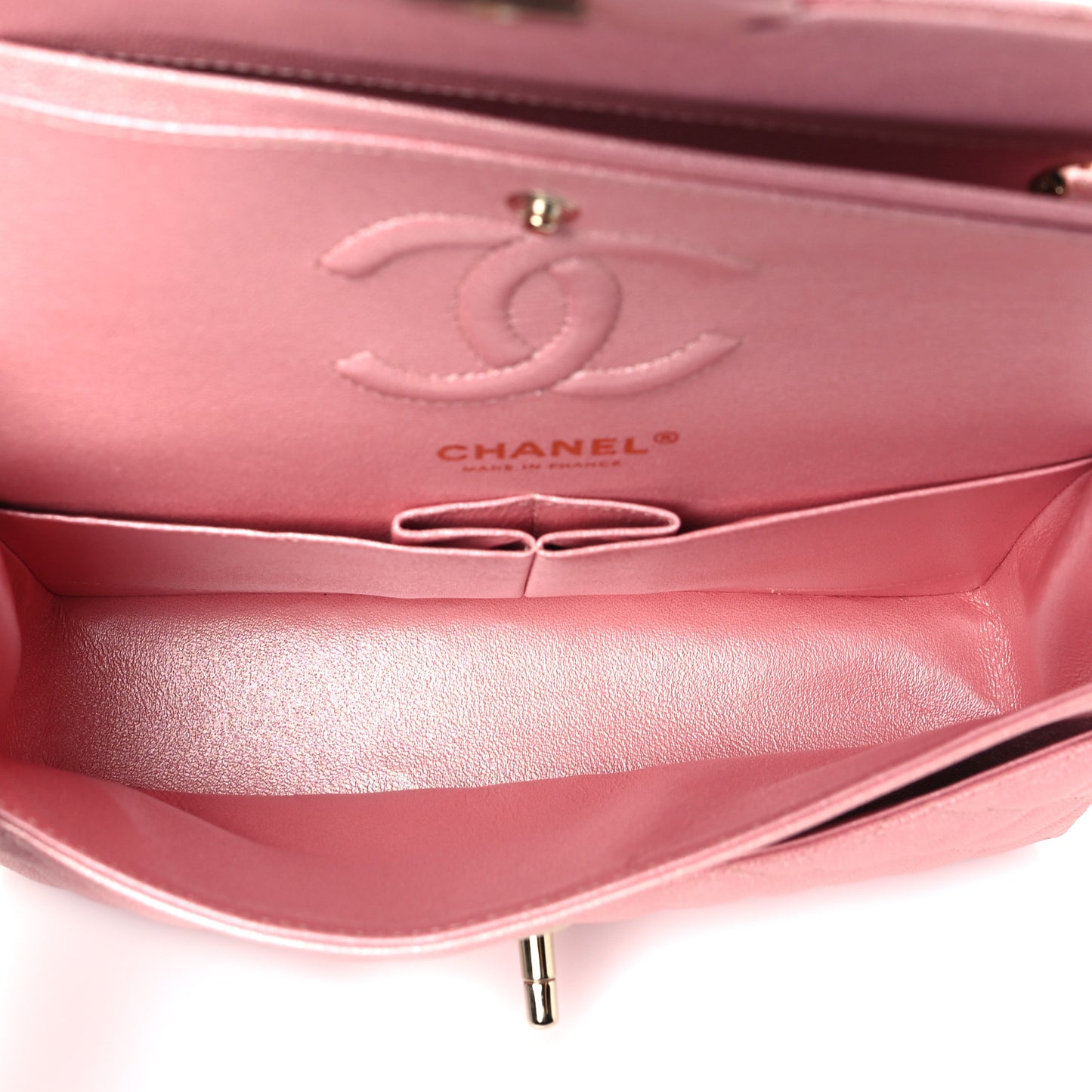 Iridescent Caviar Quilted Small Double Flap Pink