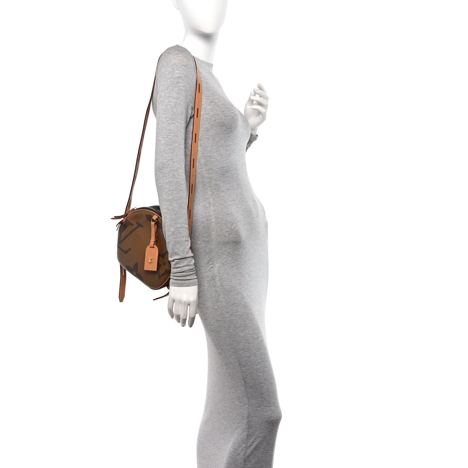 Louis Vuitton Reverse Monogram Giant Boite Chapeau Souple 2 of 10