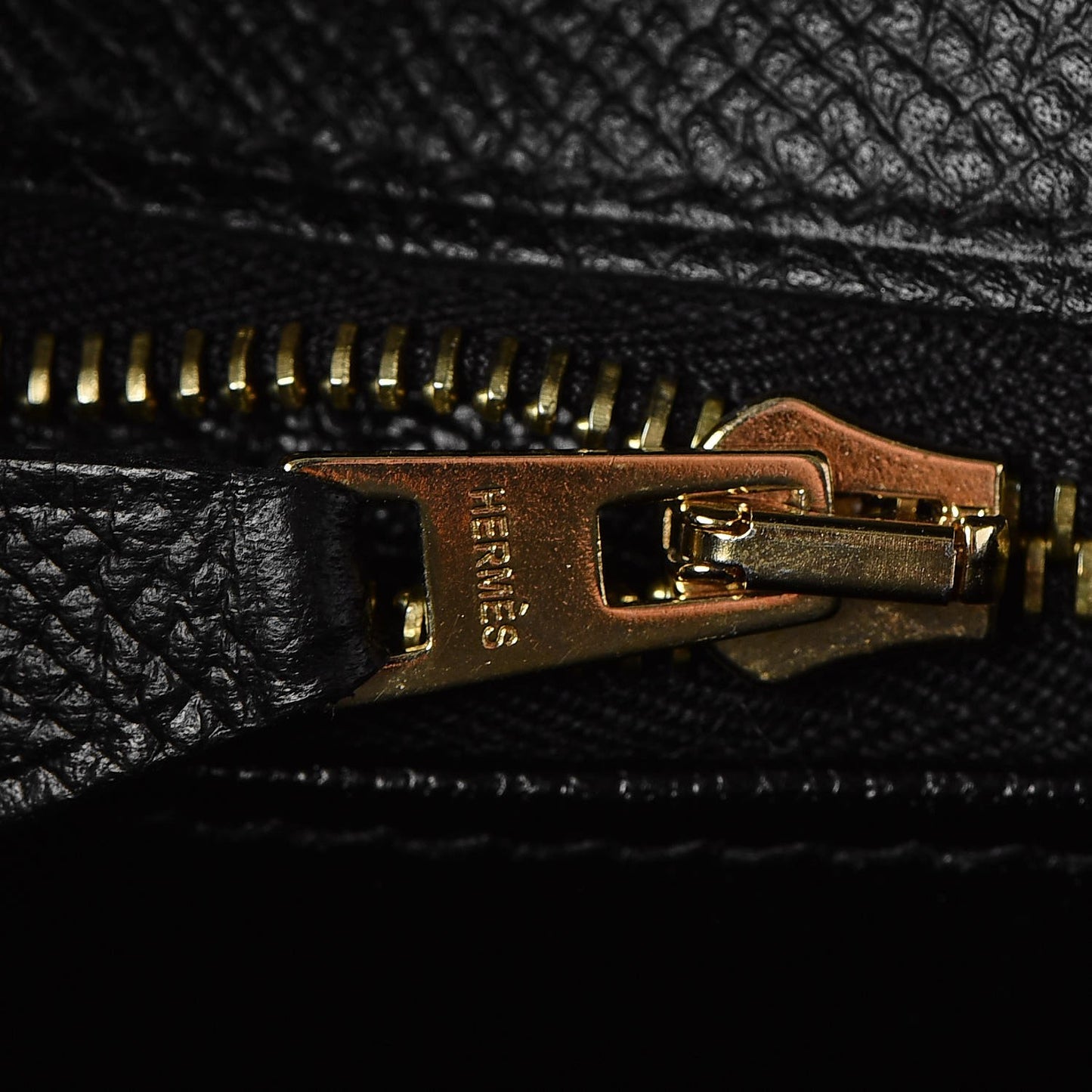 Epsom Kelly Sellier 32 Black