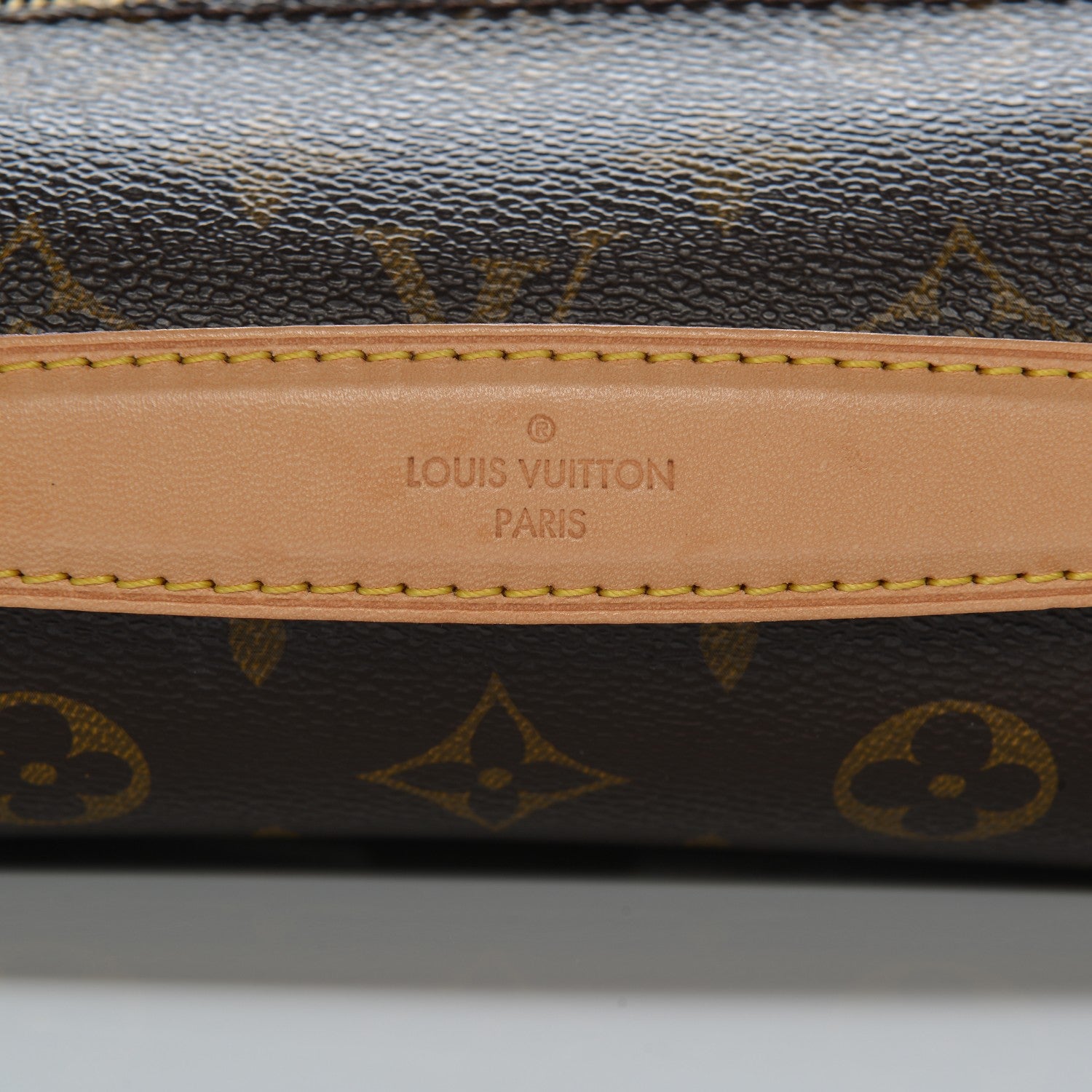 Louis Vuitton Monogram Pochette Metis 7 of 7
