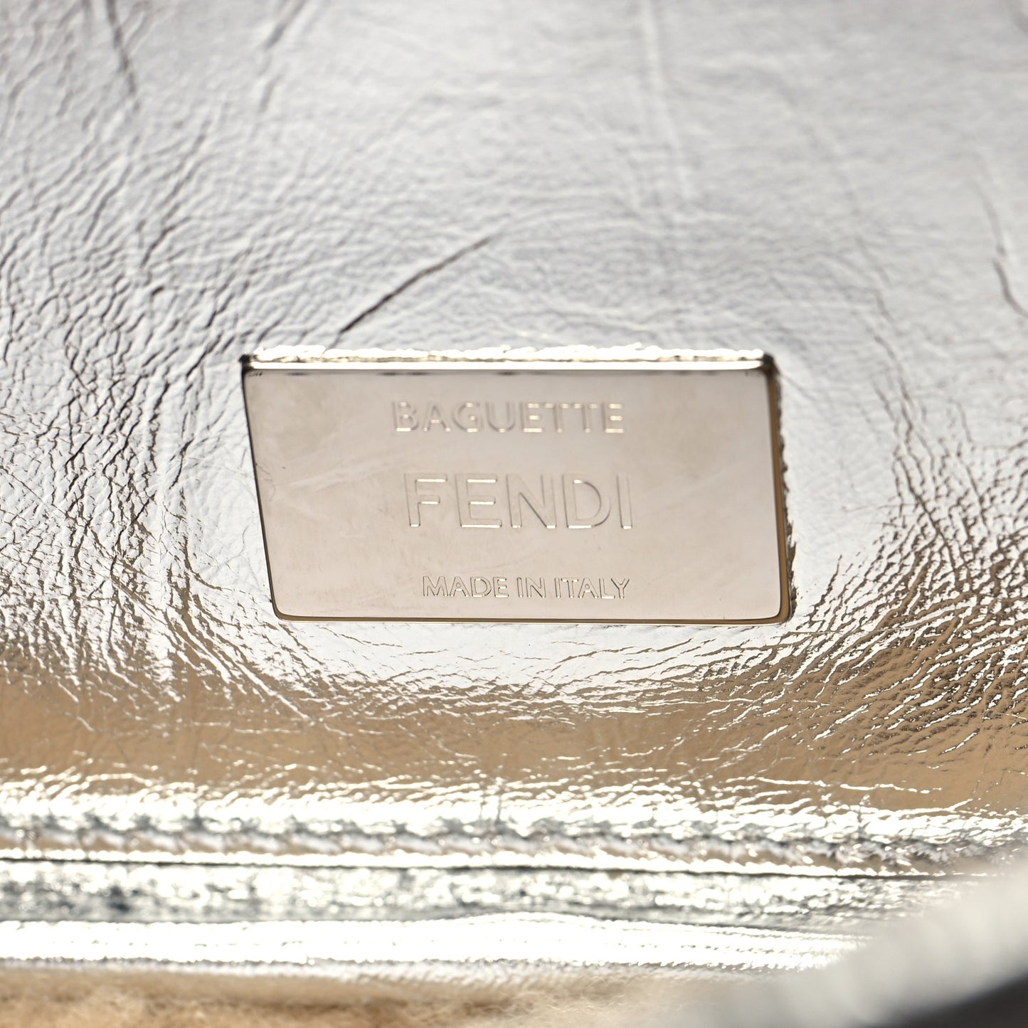 Craquele Lambskin Sheepskin Fur Baguette Argento
