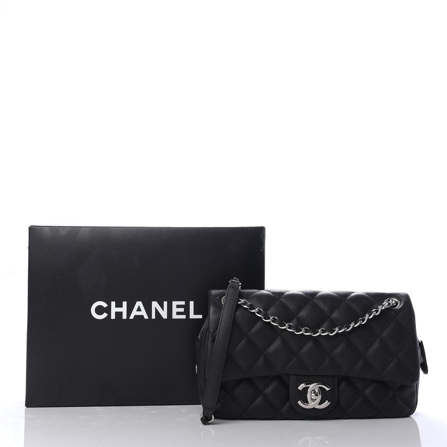 Caviar Quilted Medium Easy Flap Black