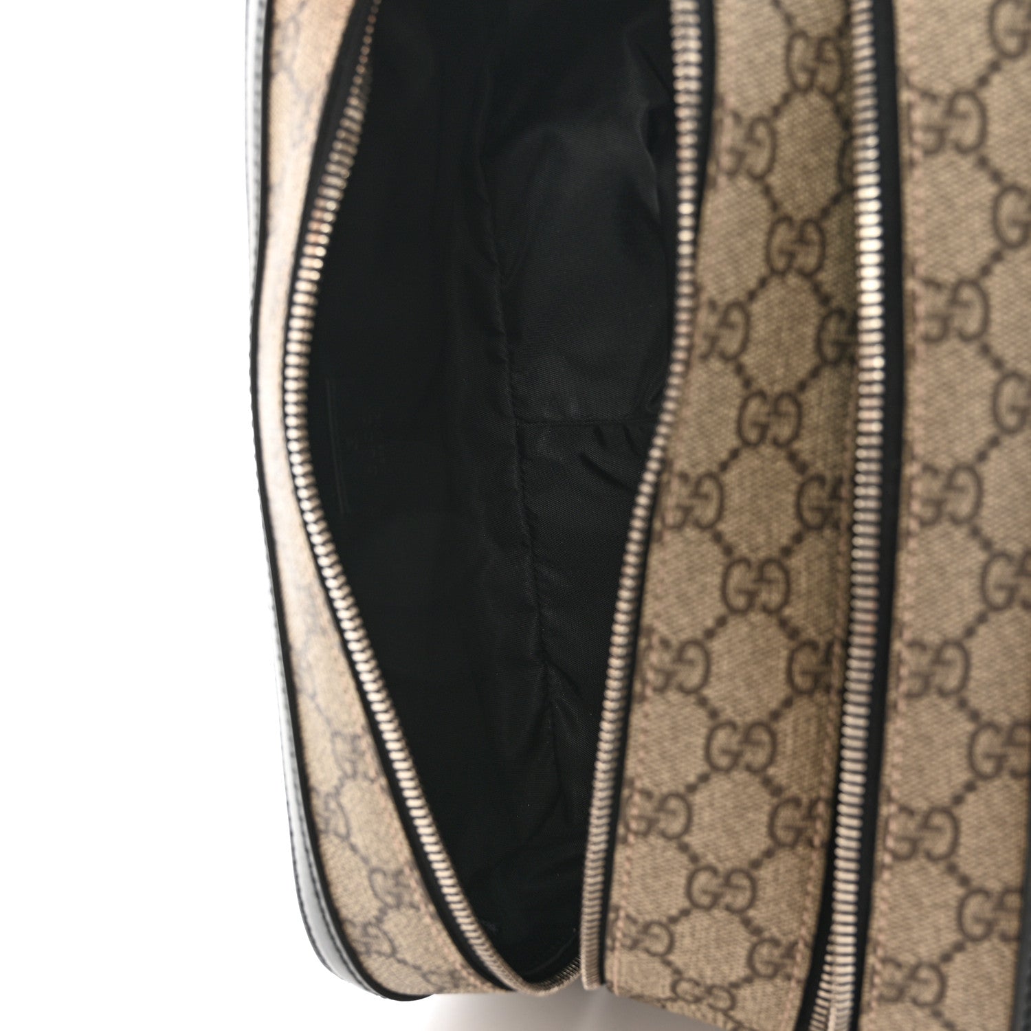 Gucci GG Supreme Monogram Toiletry Case Black 6 of 8