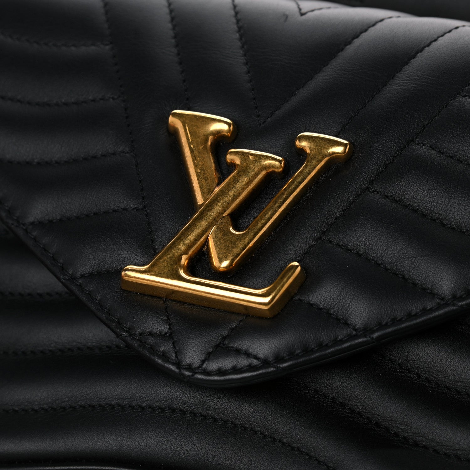Louis Vuitton Calfskin New Wave Chain PM Black 8 of 13