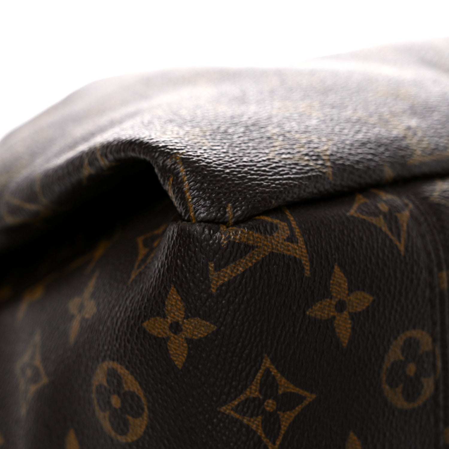 Louis Vuitton Monogram Artsy GM 9 of 15