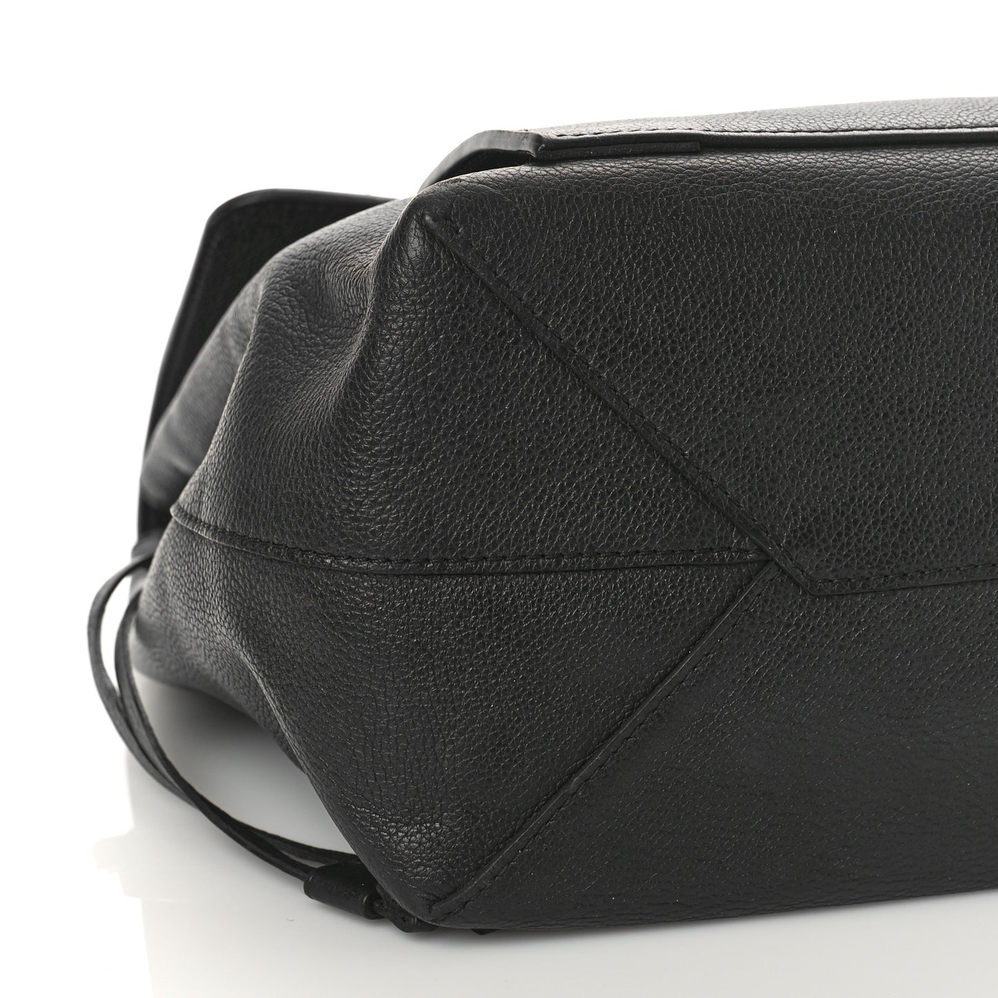 Calfskin Lockme MM Black