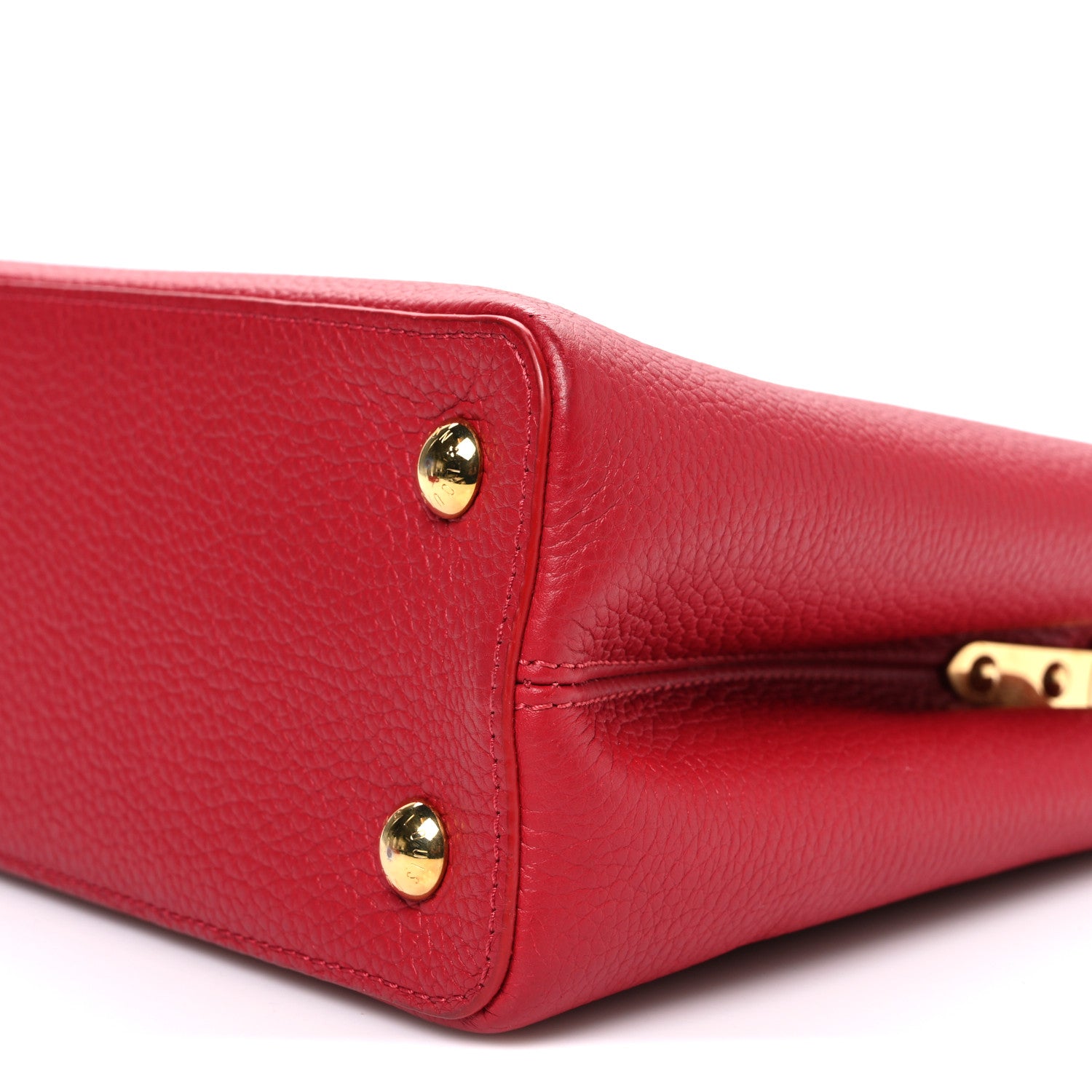 Louis Vuitton Taurillon Capucines PM Rubis 10 of 10