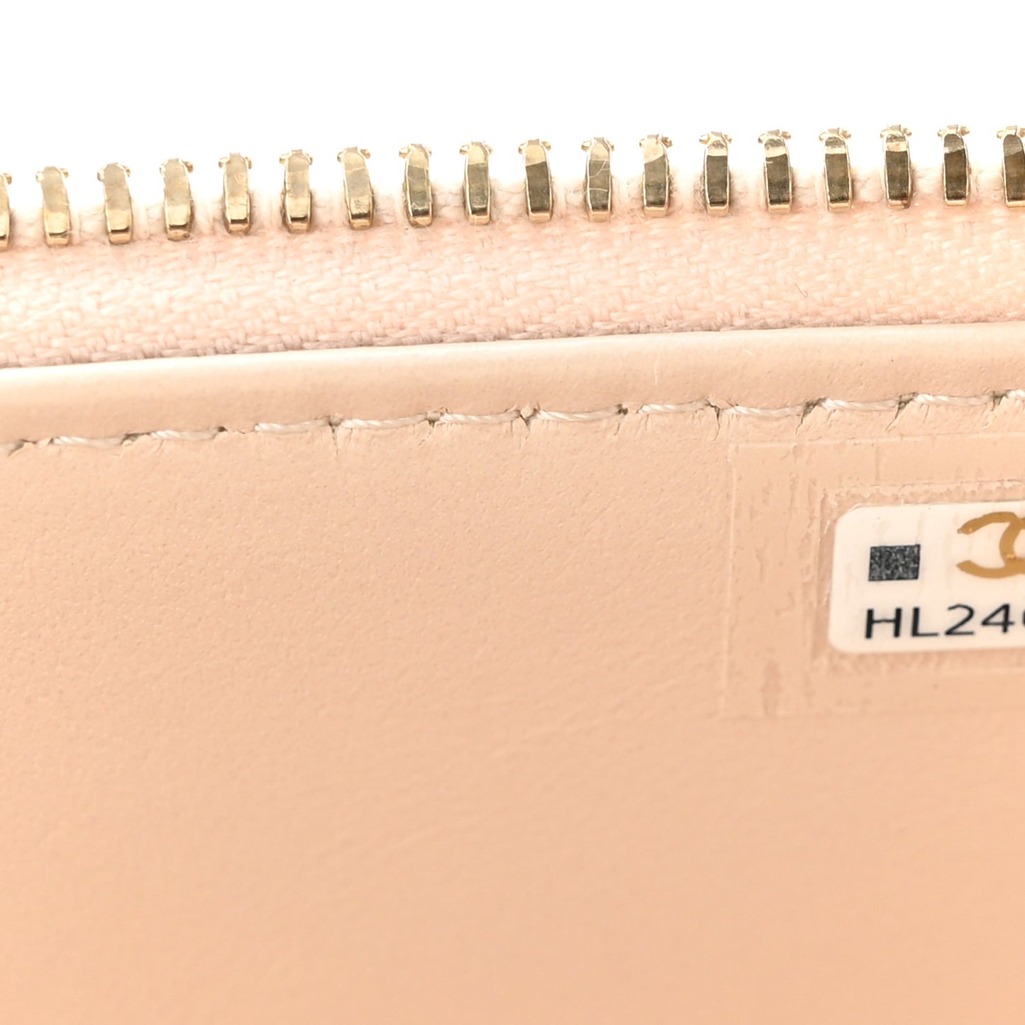 Caviar Quilted Top Handle Pocket Vanity Case Beige