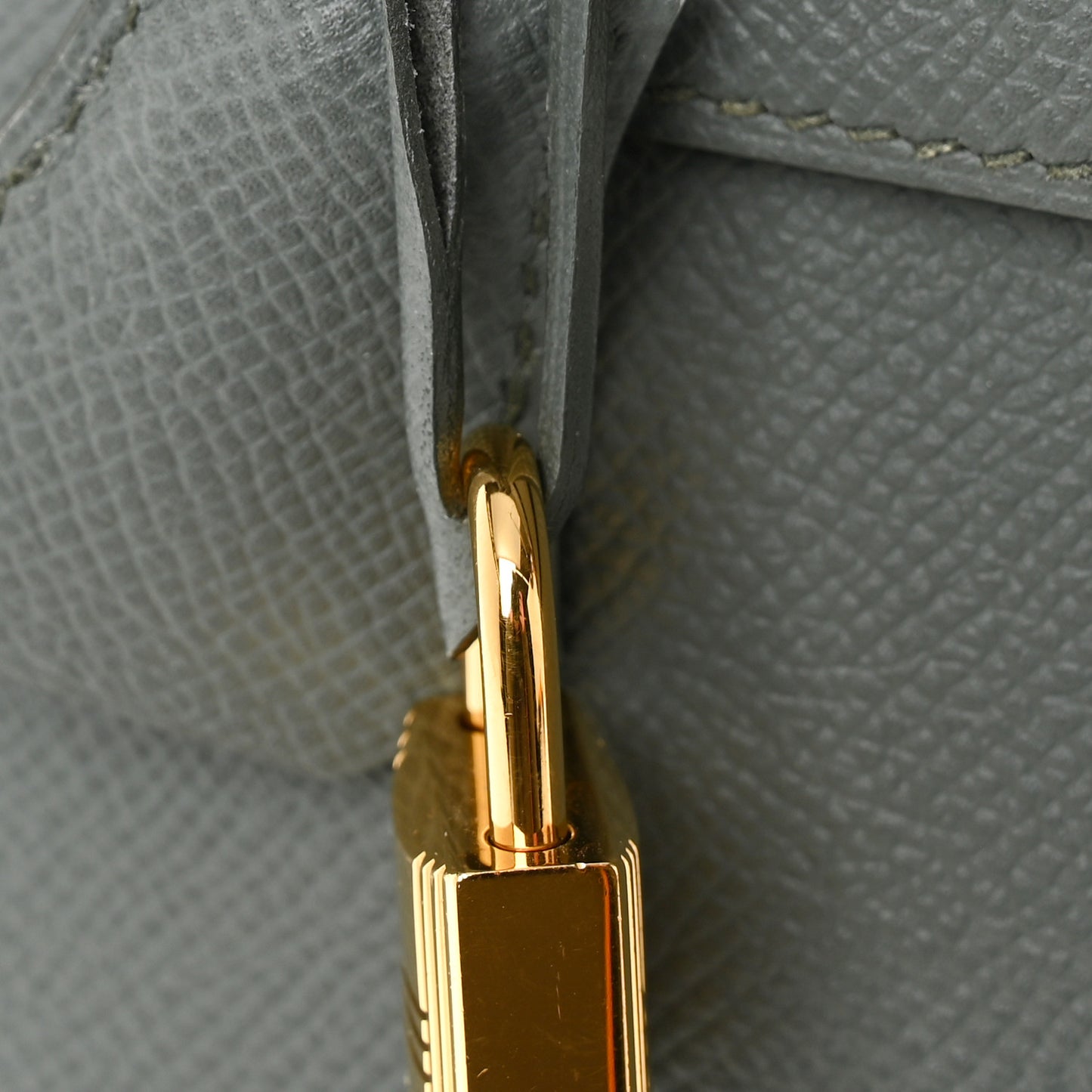 Epsom Kelly Sellier 28 Vert Amande