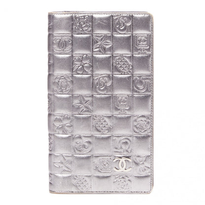 Chanel Metallic Lambskin Precious Symbols Yen Wallet Silver 1 of 8