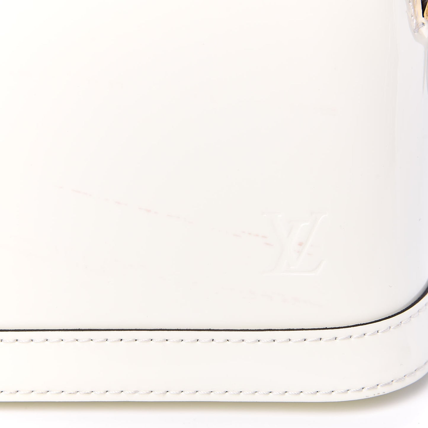 Patent Monogram Alma Mini Snow