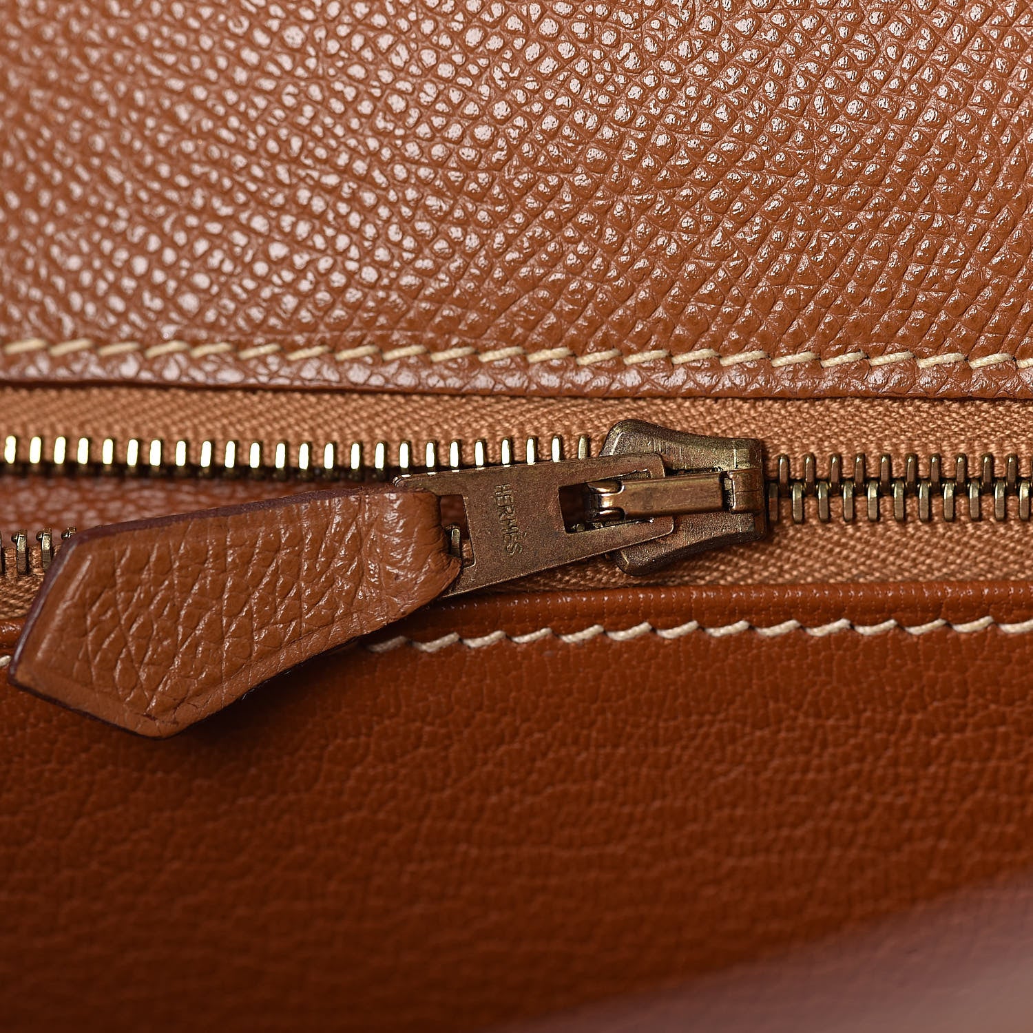 Hermes Courchevel Kelly Sellier 32 Gold 20 of 34