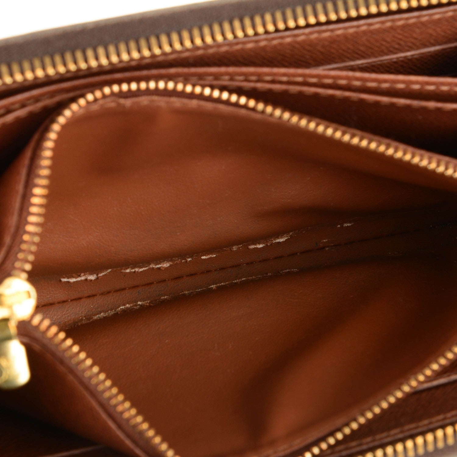 Louis Vuitton Monogram Zippy Wallet 8 of 8
