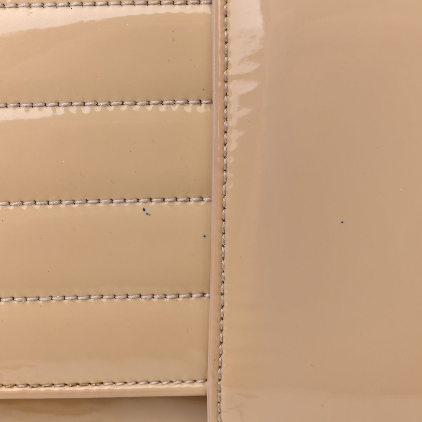Patent Horizontal Quilted Jumbo Single Flap Pink