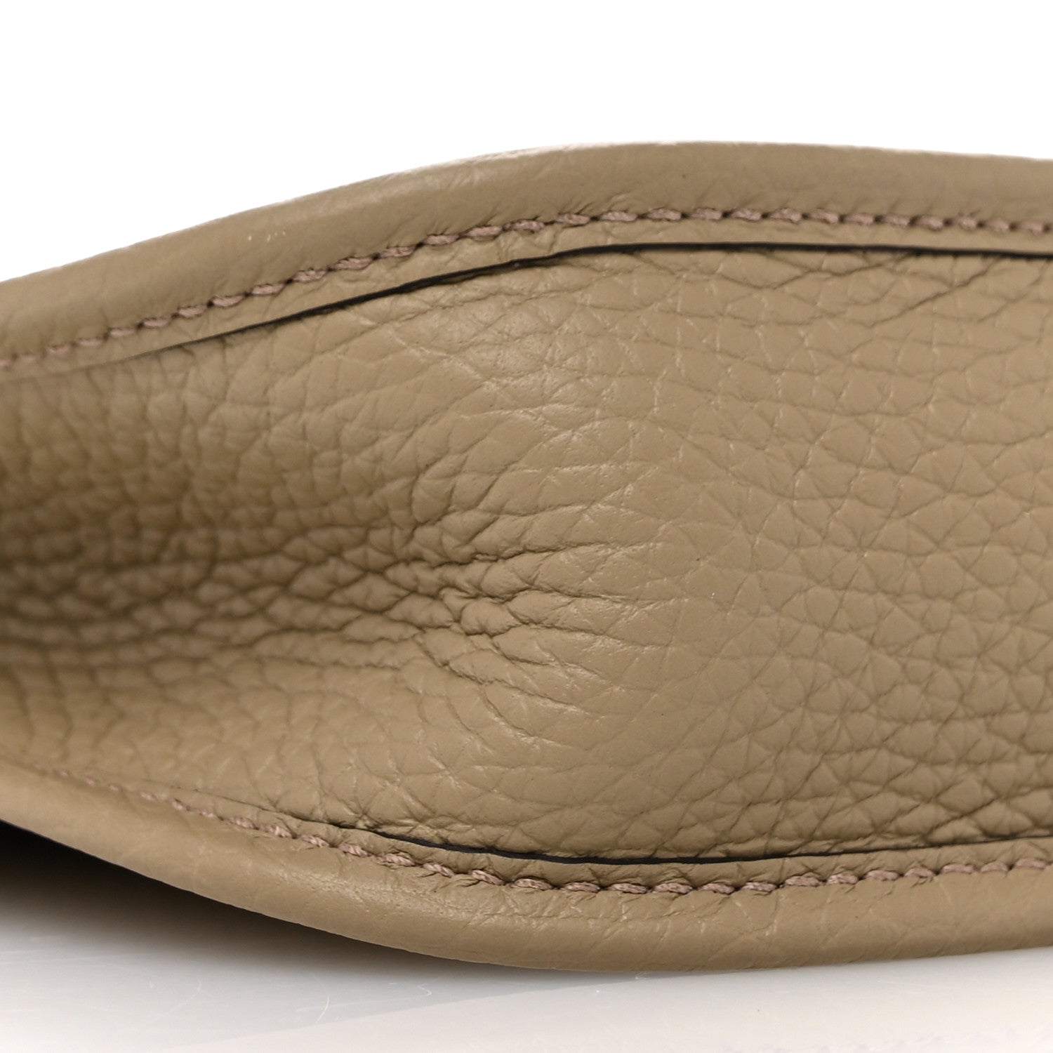 Hermes Taurillon Clemence Sangle Evelyne TPM Beige Marfa 8 of 9