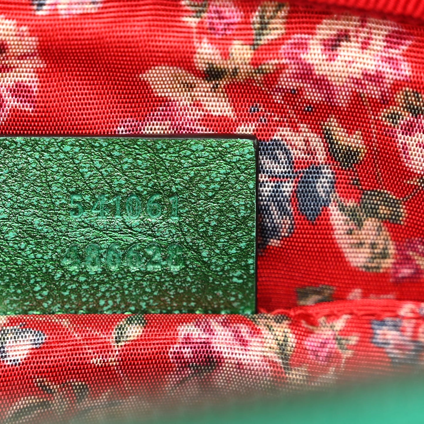 Laminated Nappa Trapuntata Small Zumi Shoulder Bag Jasmine Green
