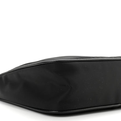 Prada Nylon Re-Edition 2005 Shoulder Bag Black 11 of 13