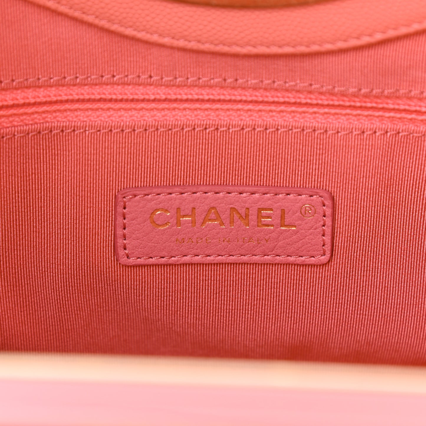 Caviar Quilted A Real Catch Clutch Pink