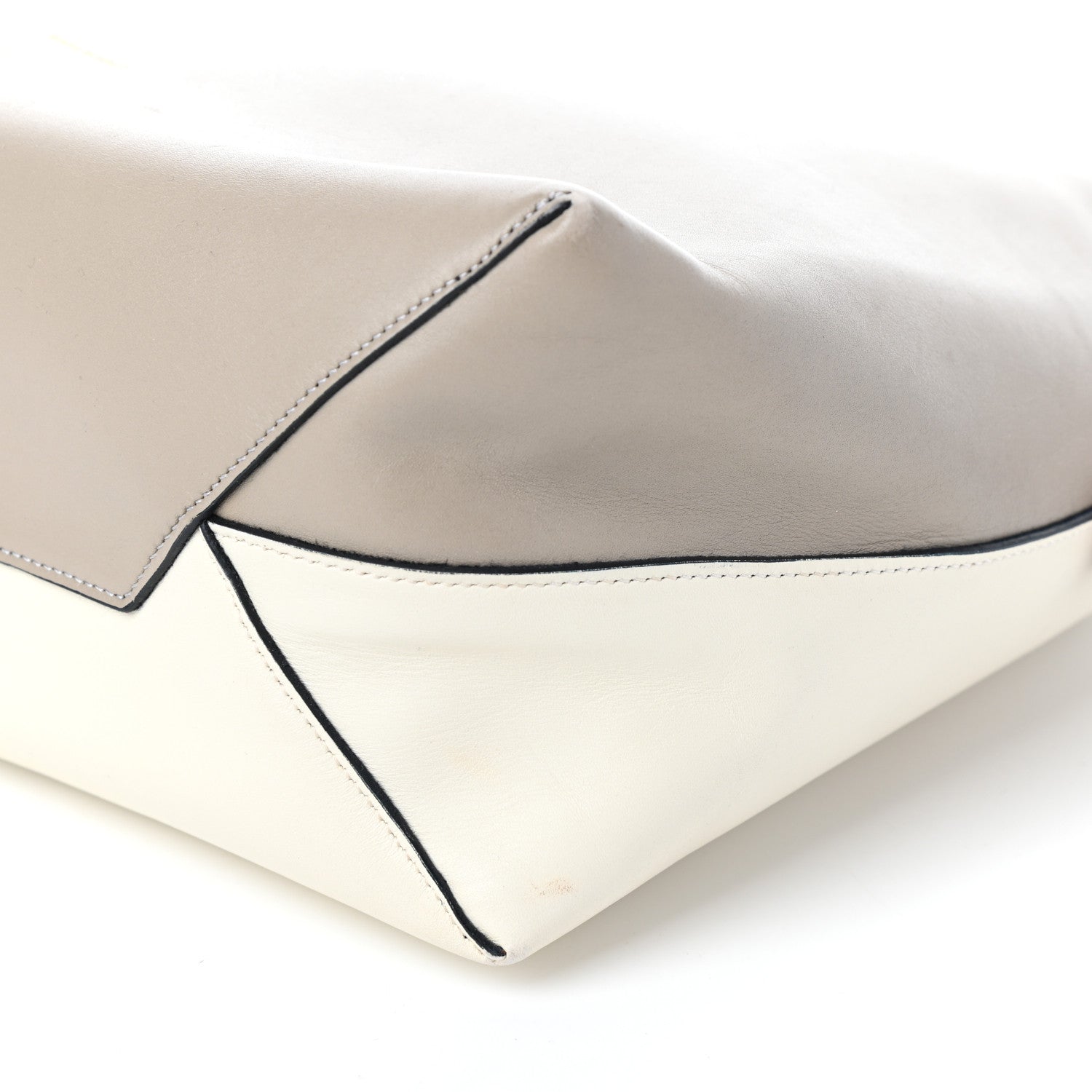 Celine Shiny Smooth Calfskin Zipped Twisted Cabas Beige White 9 of 9
