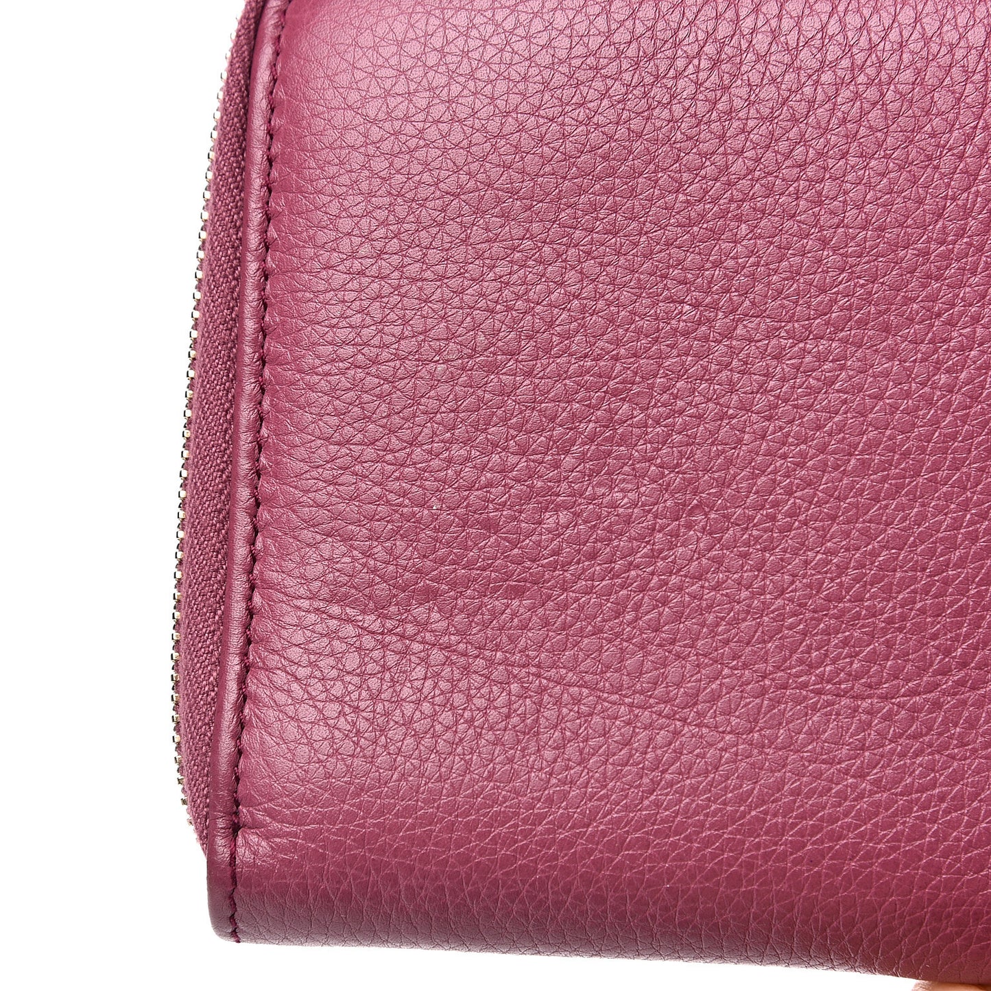 Pebbled Calfskin Soho Zip Around Wallet Peonia Flower