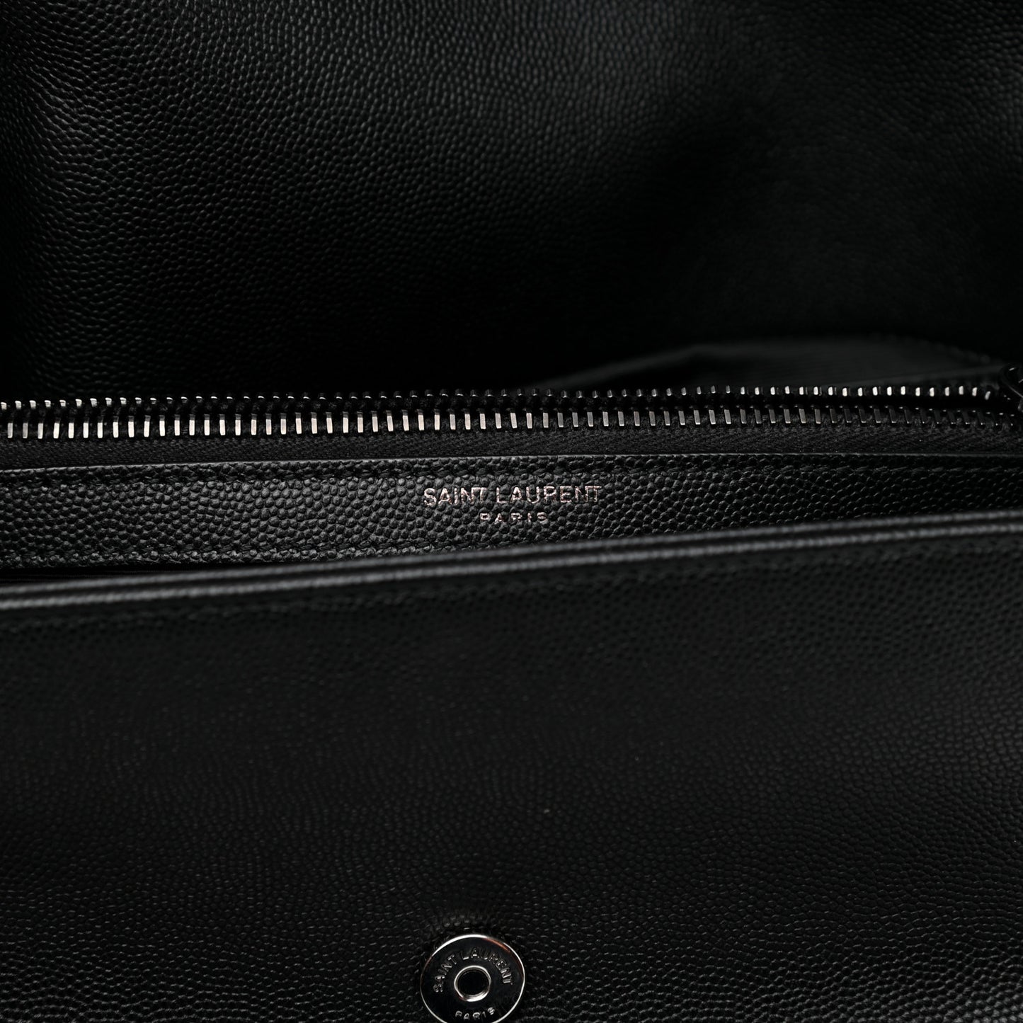 Grain De Poudre Medium West Hollywood Monogram Fold-Over Black