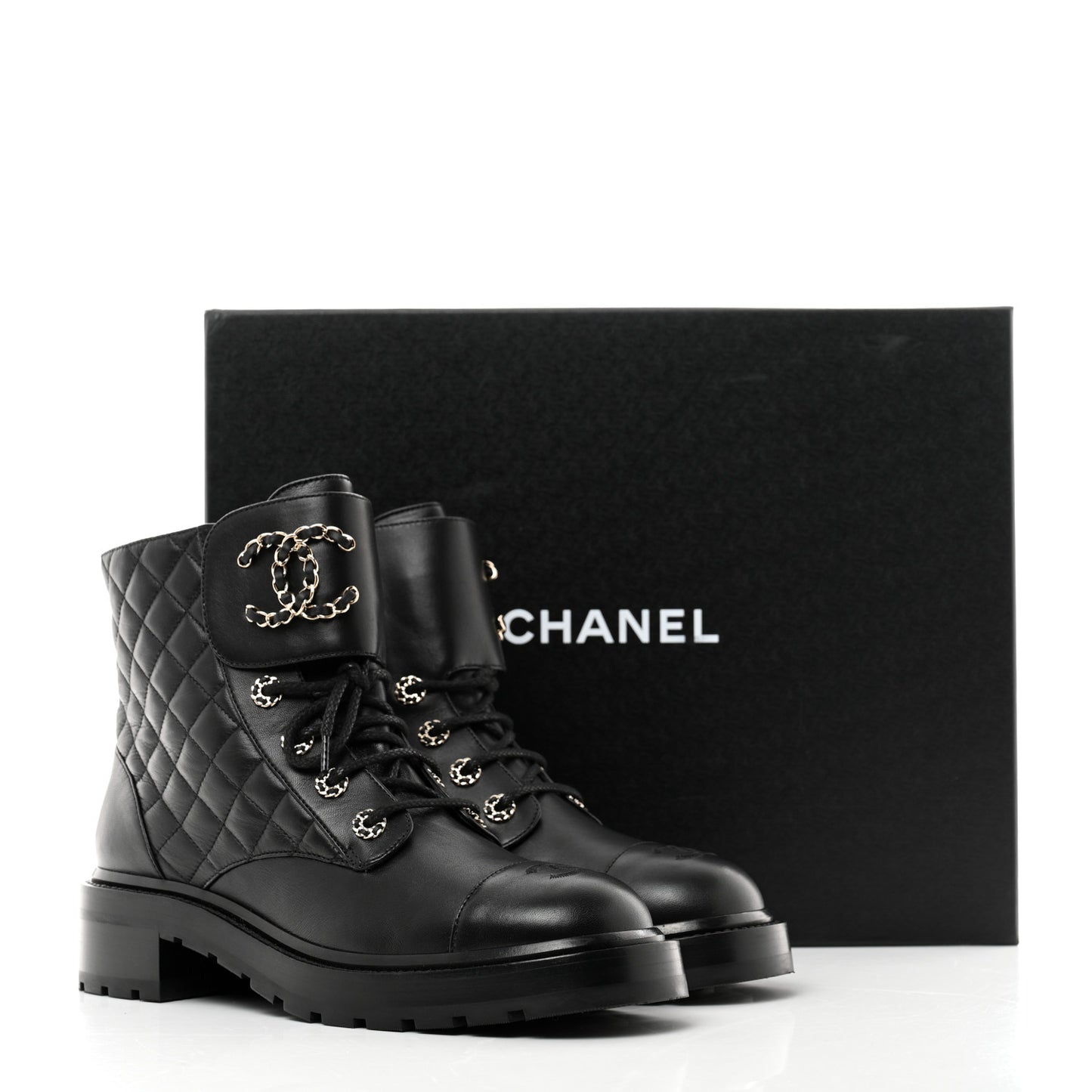 Shiny Lambskin Quilted Lace Up Combat Boots 41 Black