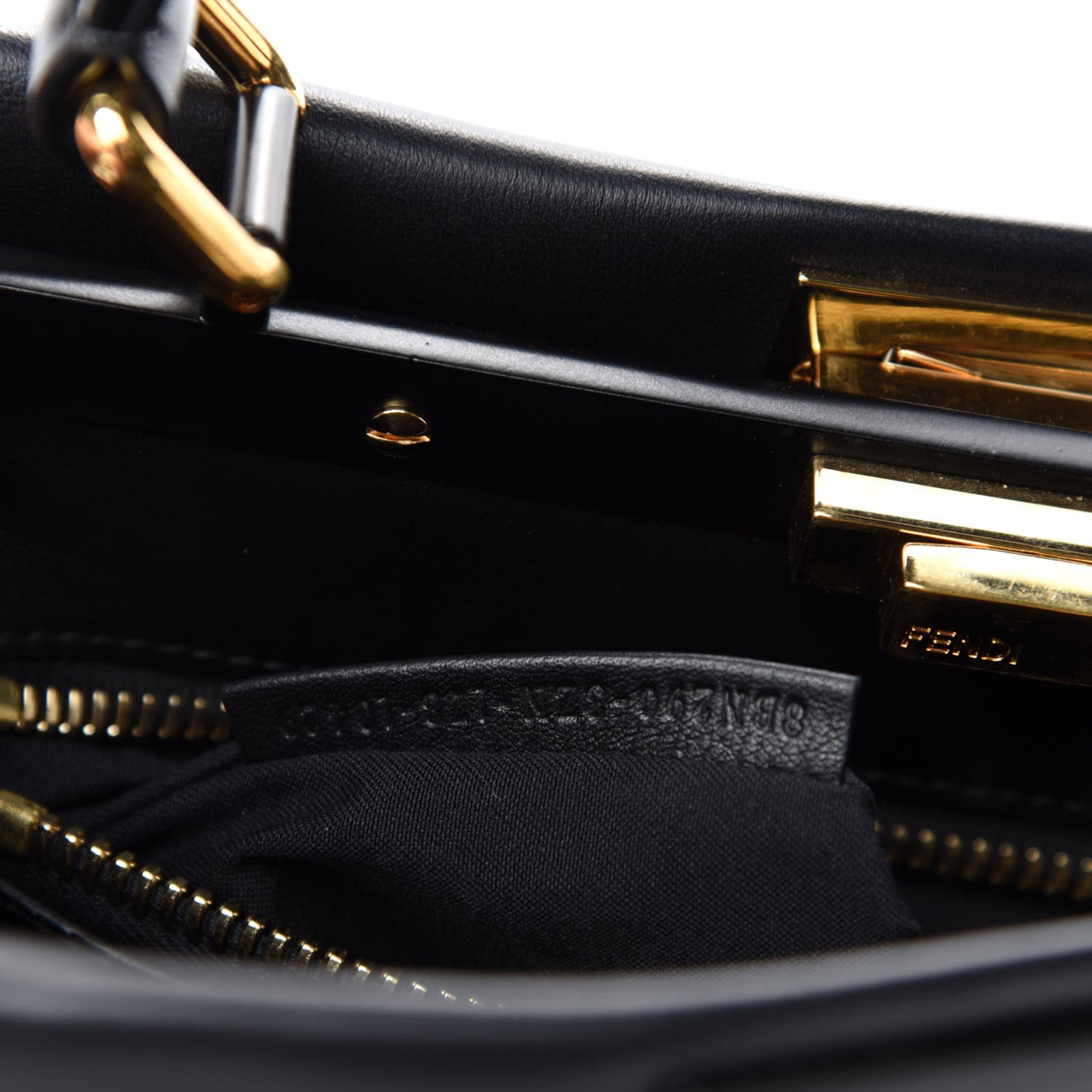 Vitello Seta Shiny Nappa Medium Peekaboo Iconic Satchel Black