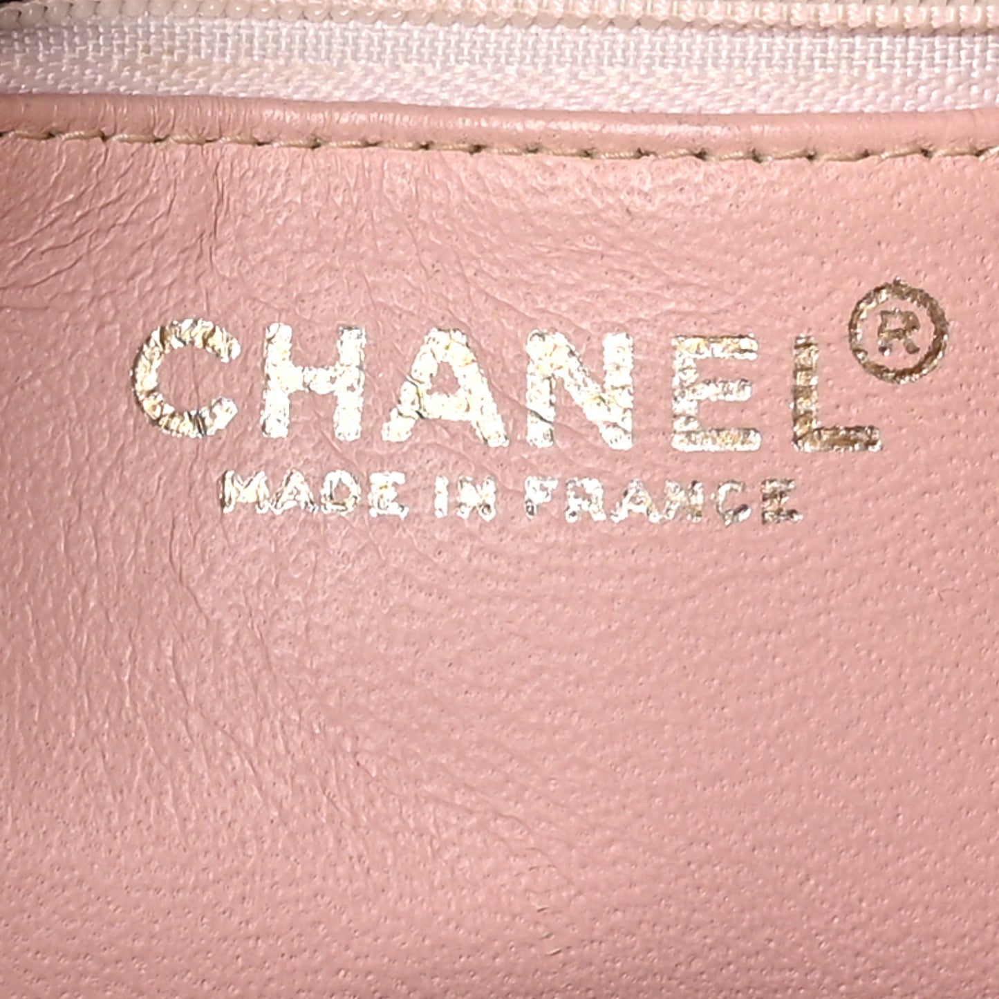 Caviar Quilted Medallion Tote Light Pink
