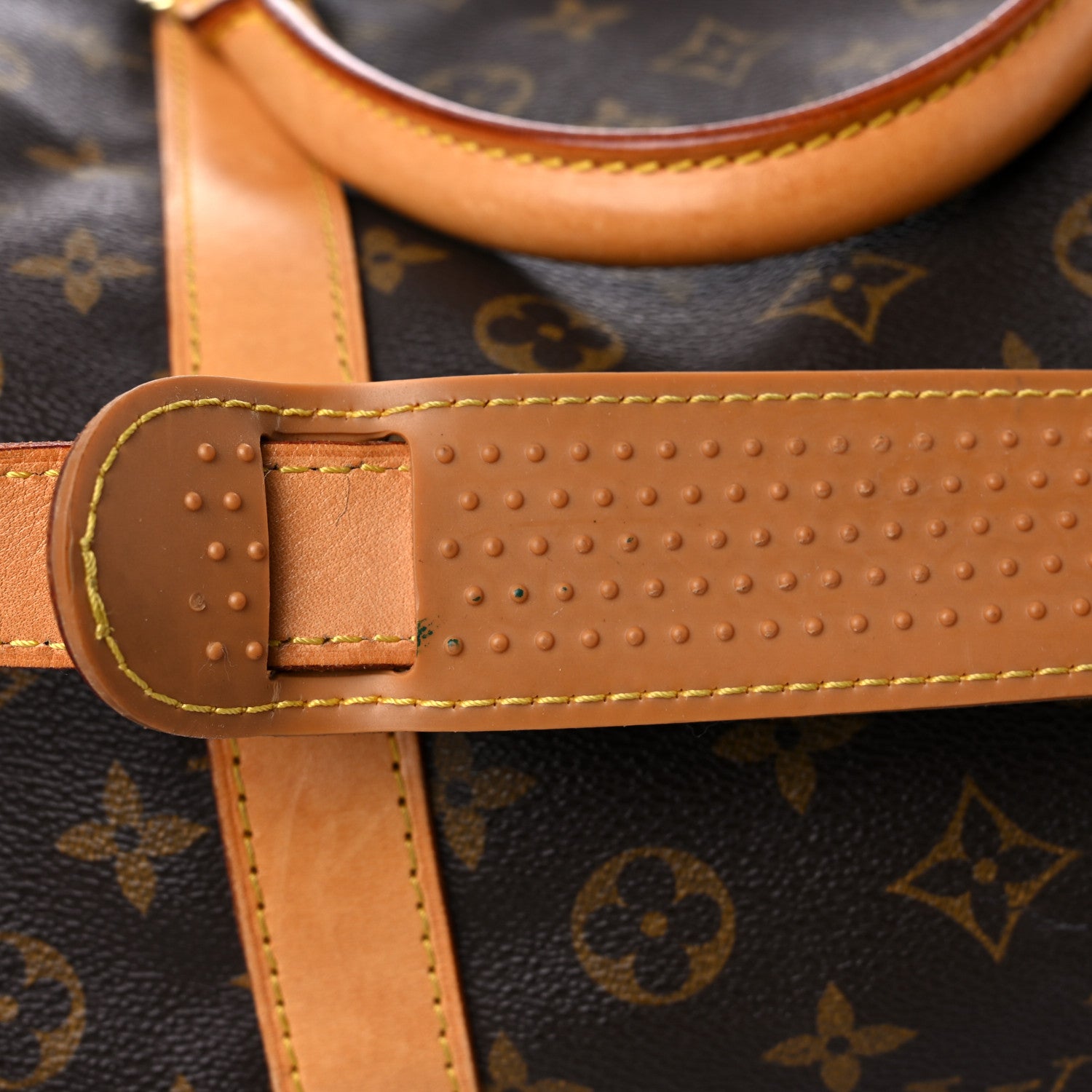 Louis Vuitton Monogram Keepall Bandouliere 60 33 of 37