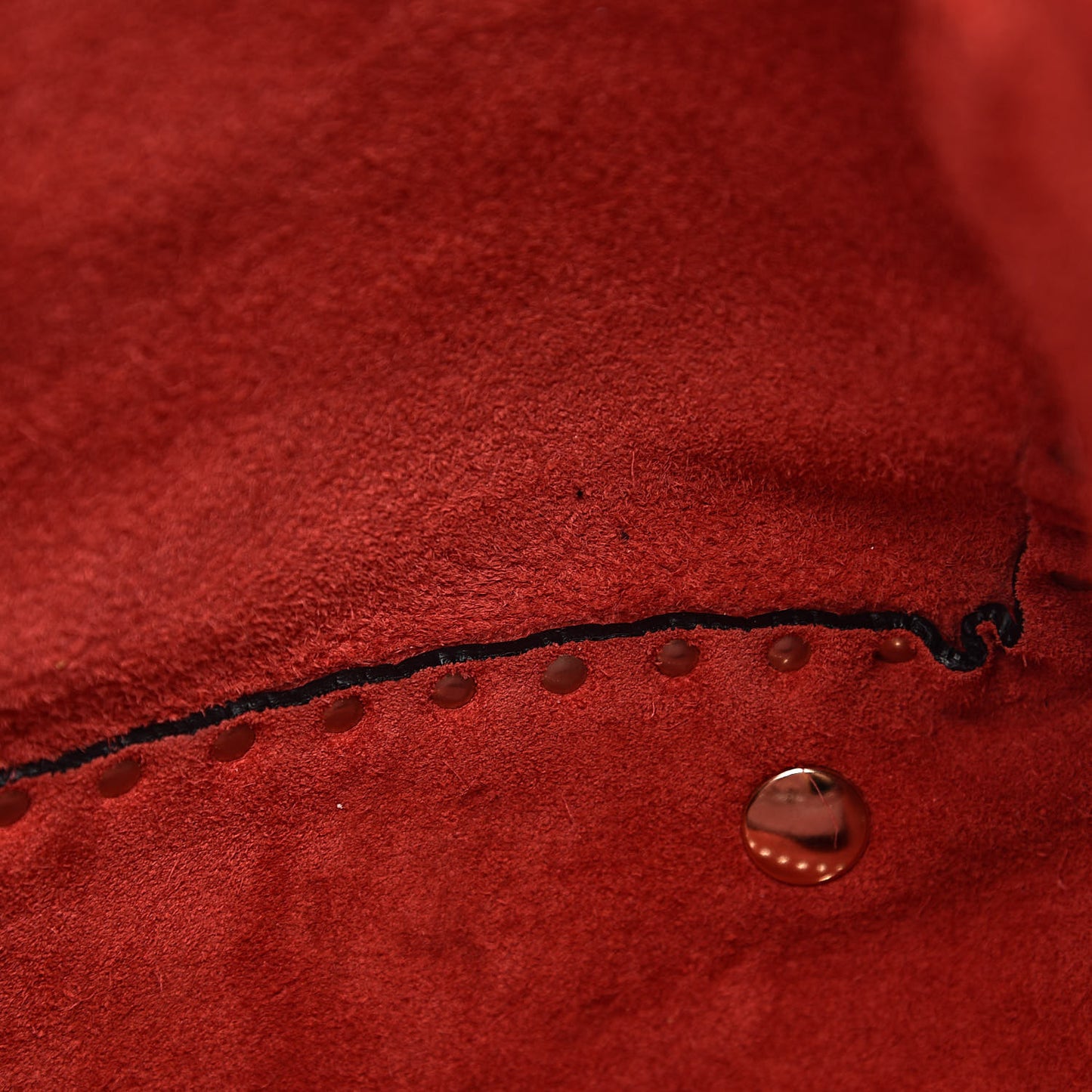 Pebbled Calfskin Medium Rockstud Tote Red