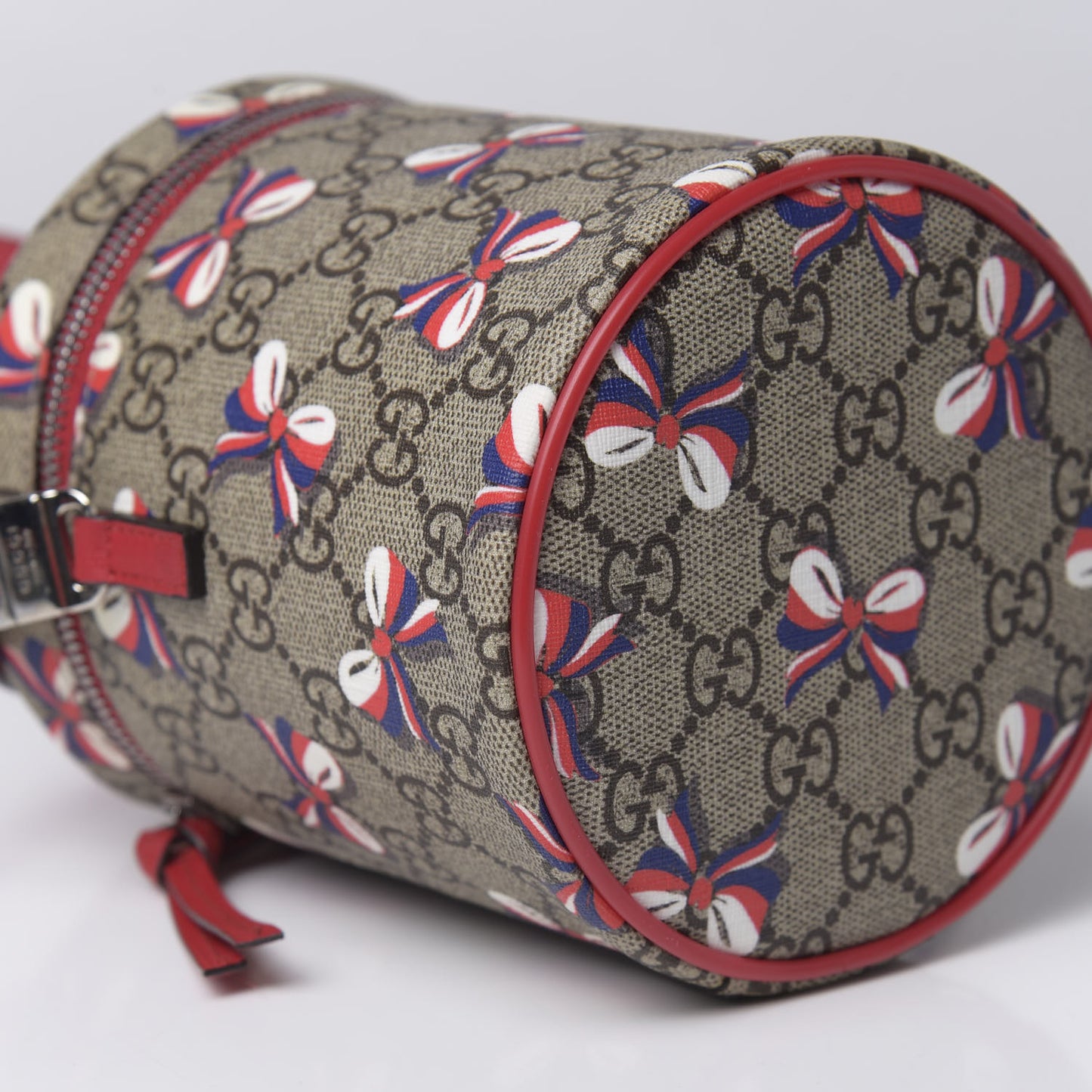 GG Supreme Monogram Childrens Sylvie Bow Print Crossbody Bag