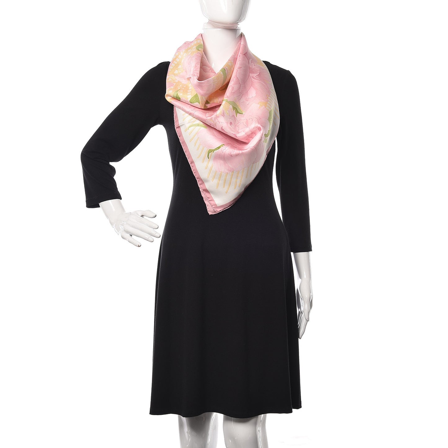 Silk Les Pivoines Scarf 90