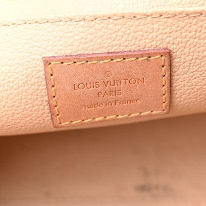 Louis Vuitton Monogram Cosmetic Pouch GM 6 of 19