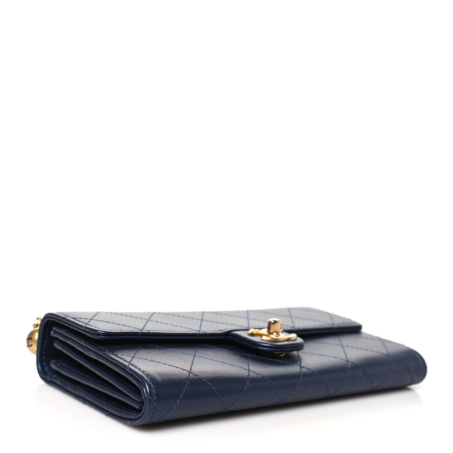 Goatskin Quilted Chic Pearls Clutch With Chain Navy