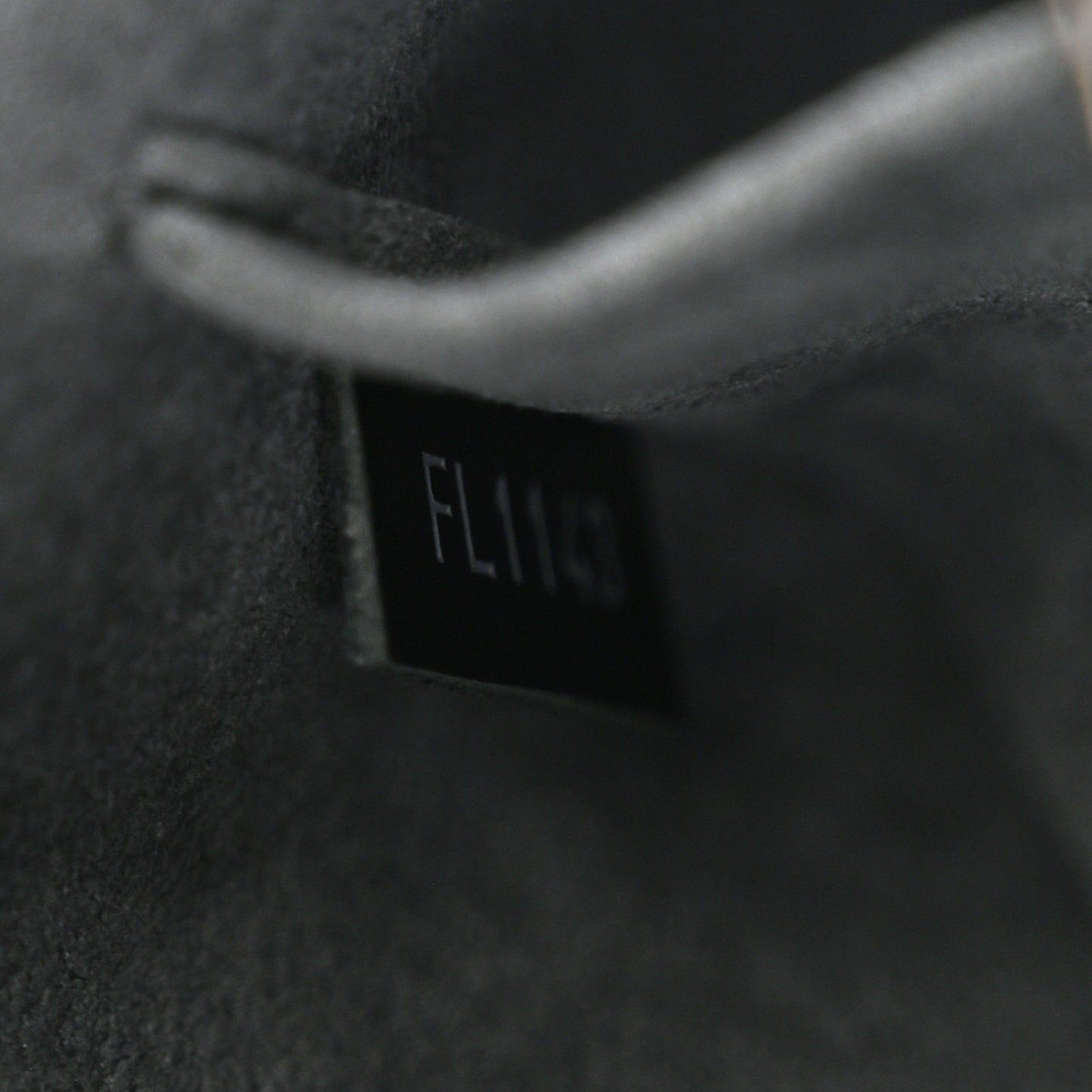 LOUIS VUITTON Epi Alma BB Black